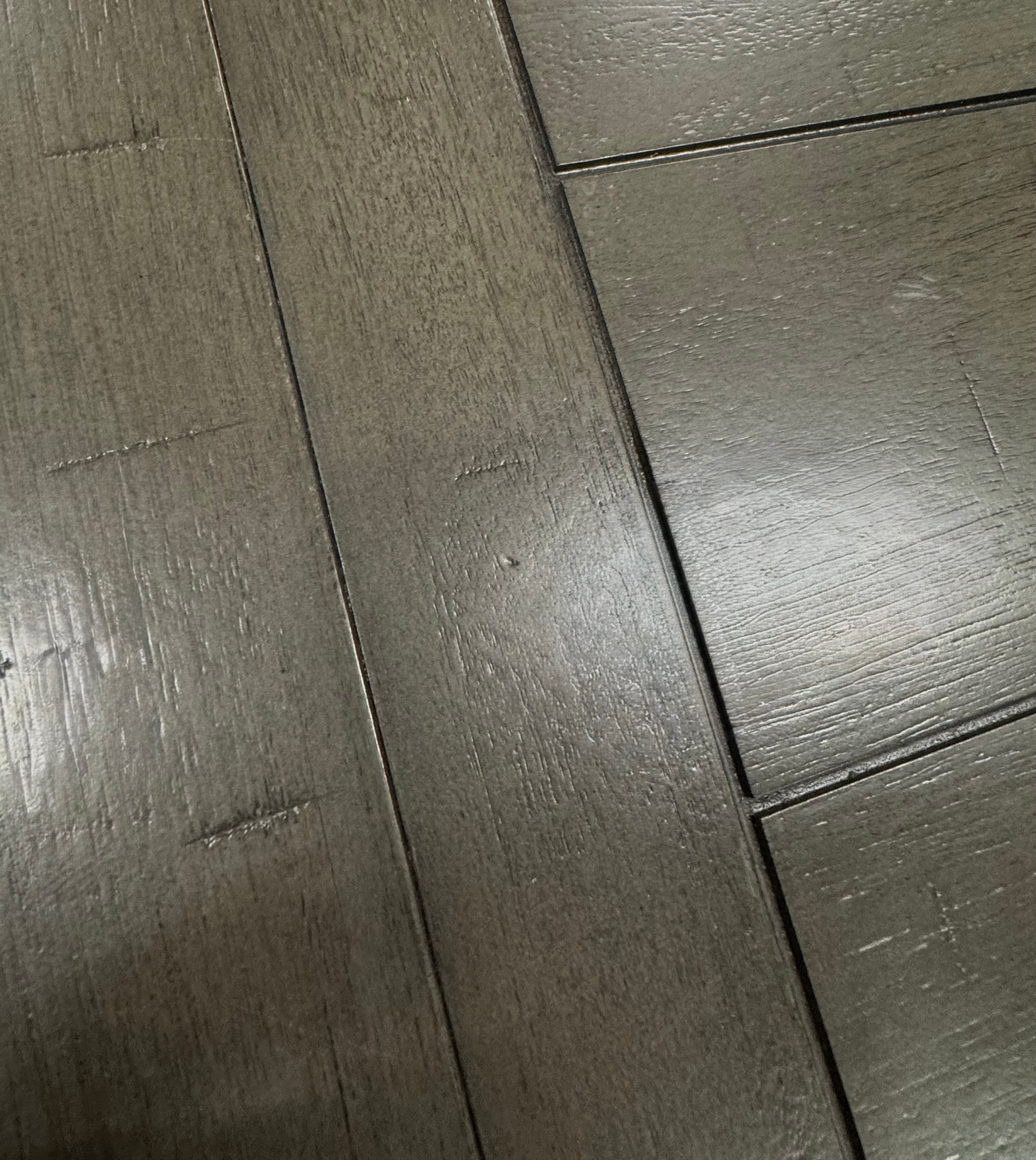 Moriville' Counter-height Table & 4 Chairs