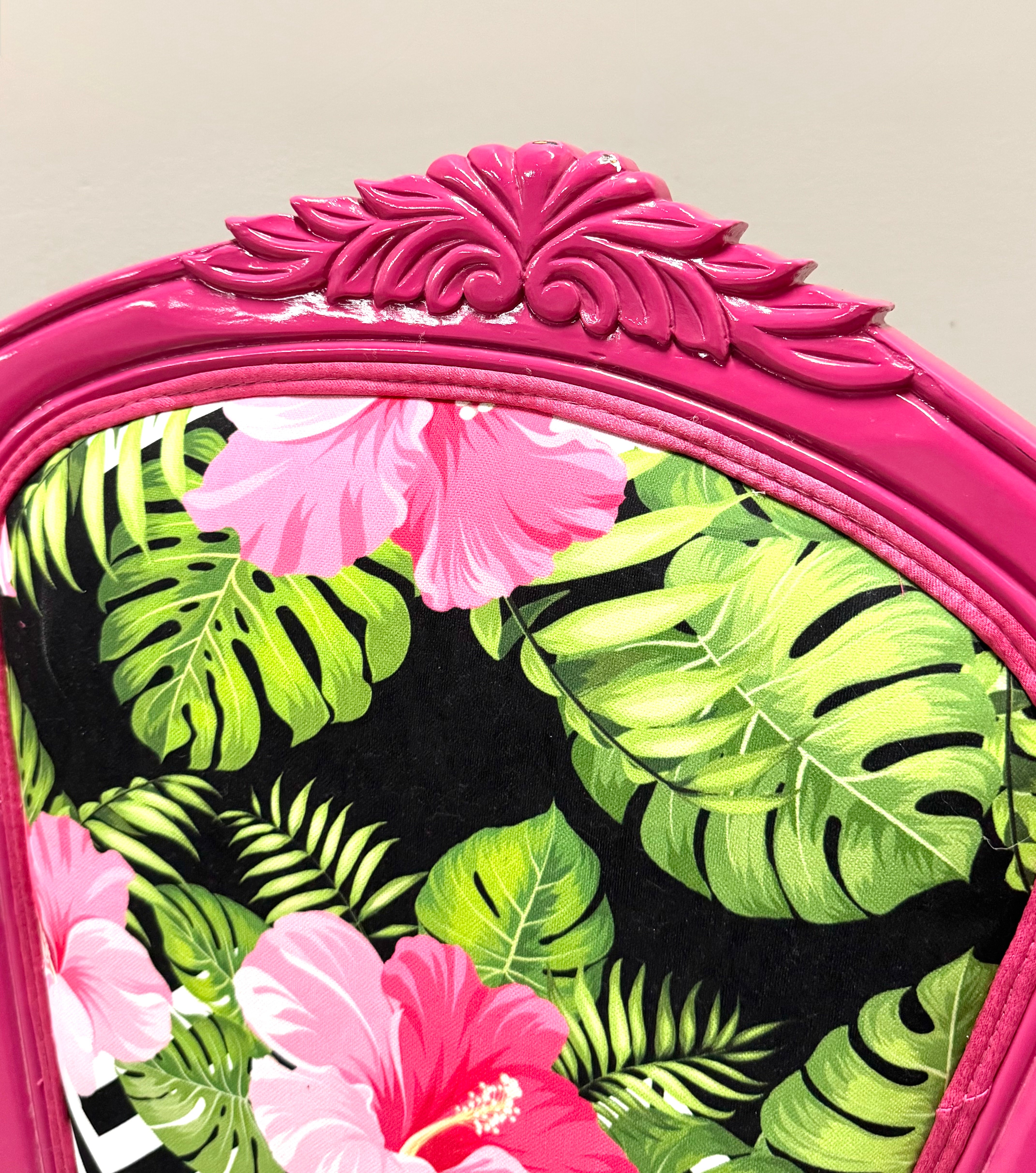 Tropical Hibiscus Hot Pink Chair