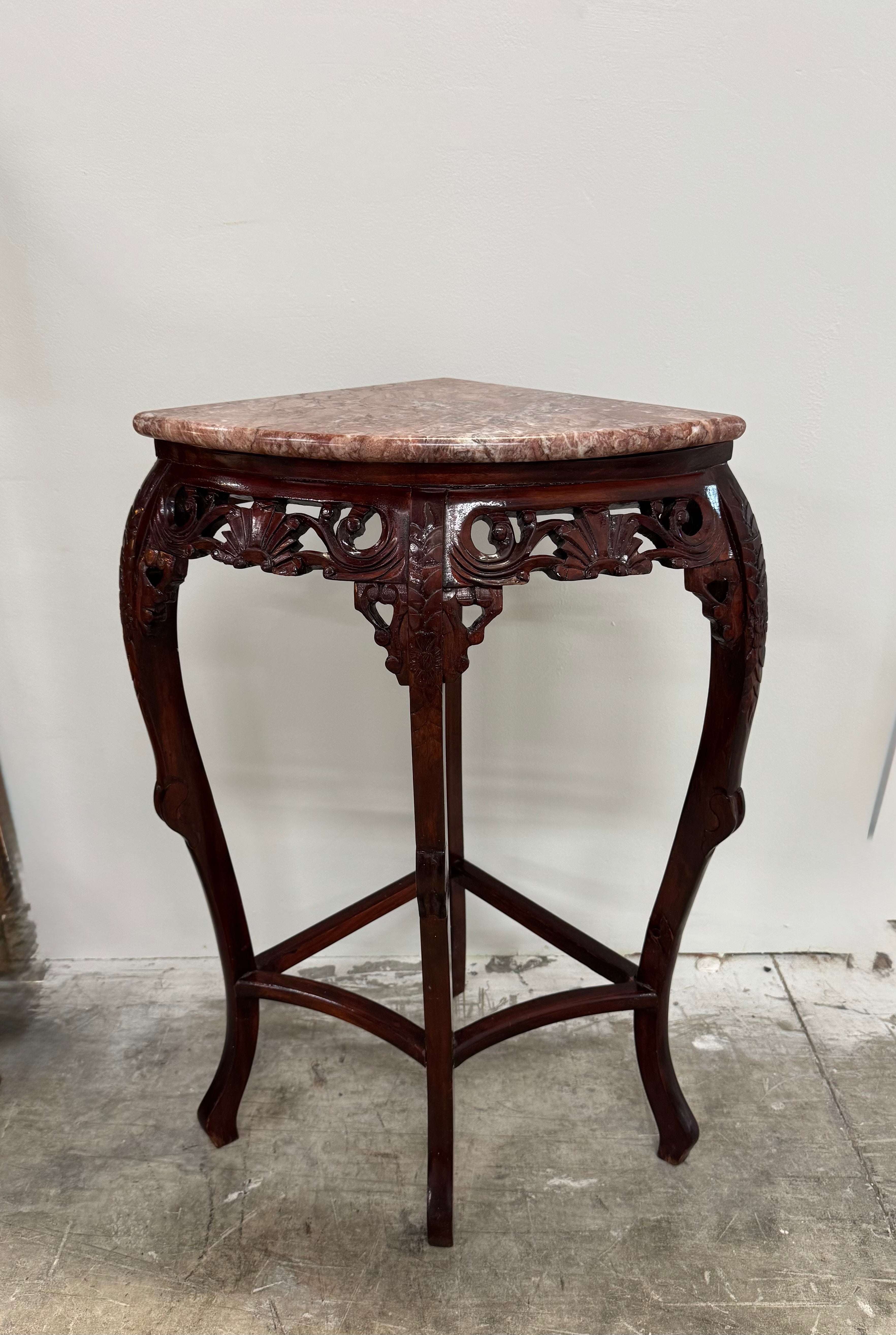 Rose Marble Corner Table