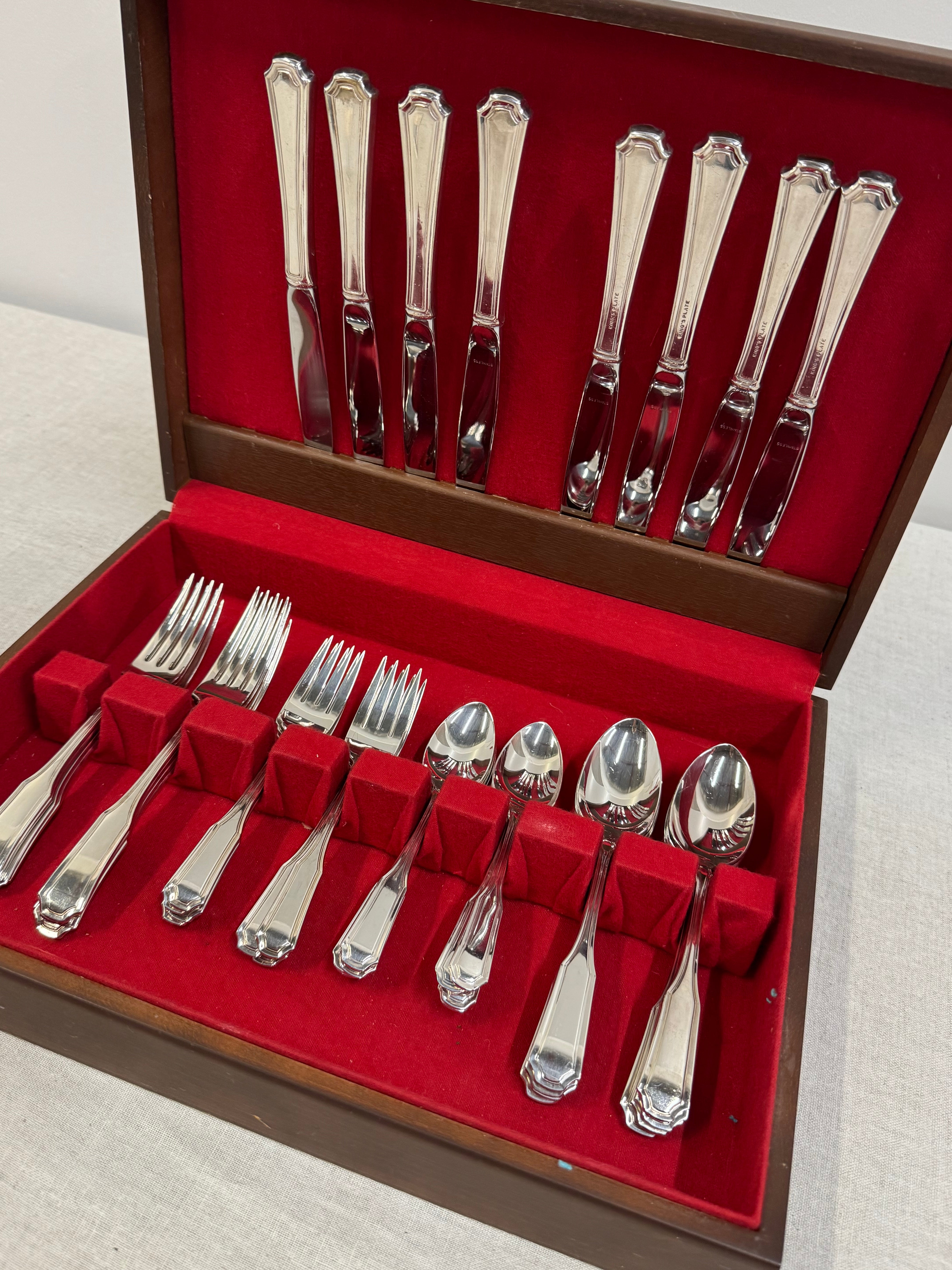 King's Plate Flatware Set for 8