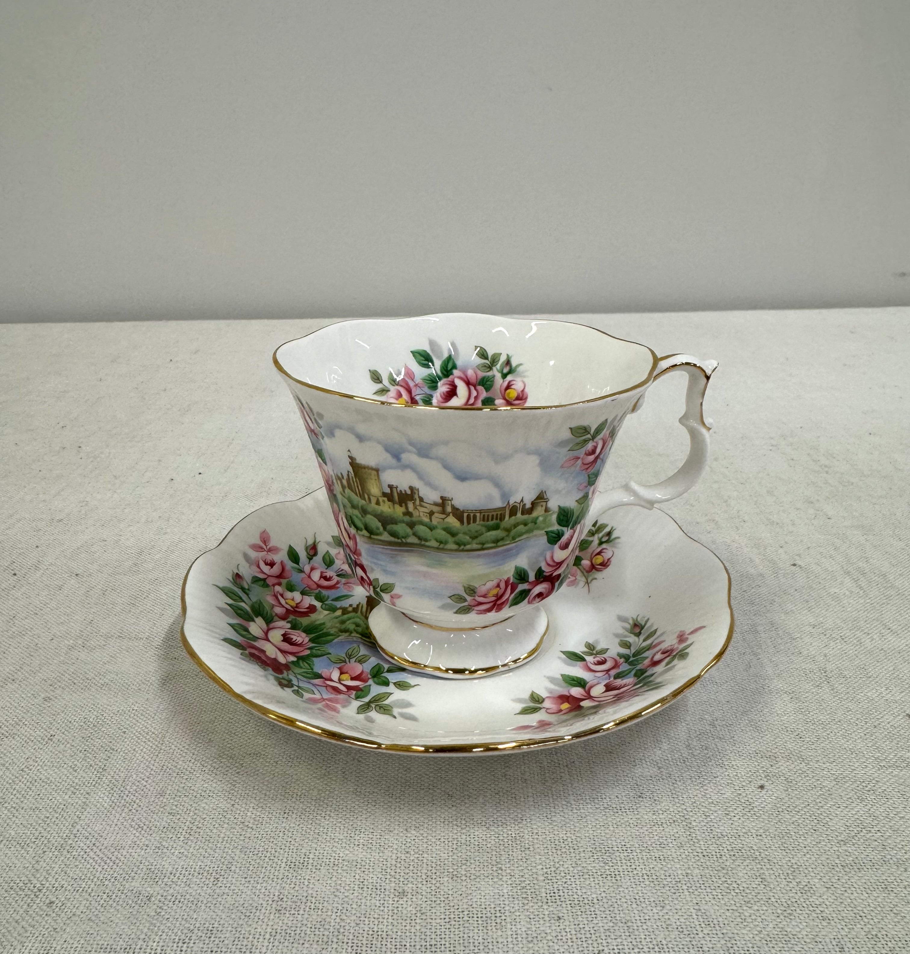 ROYAL ALBERT 'England's Glory' Cup & Saucer
