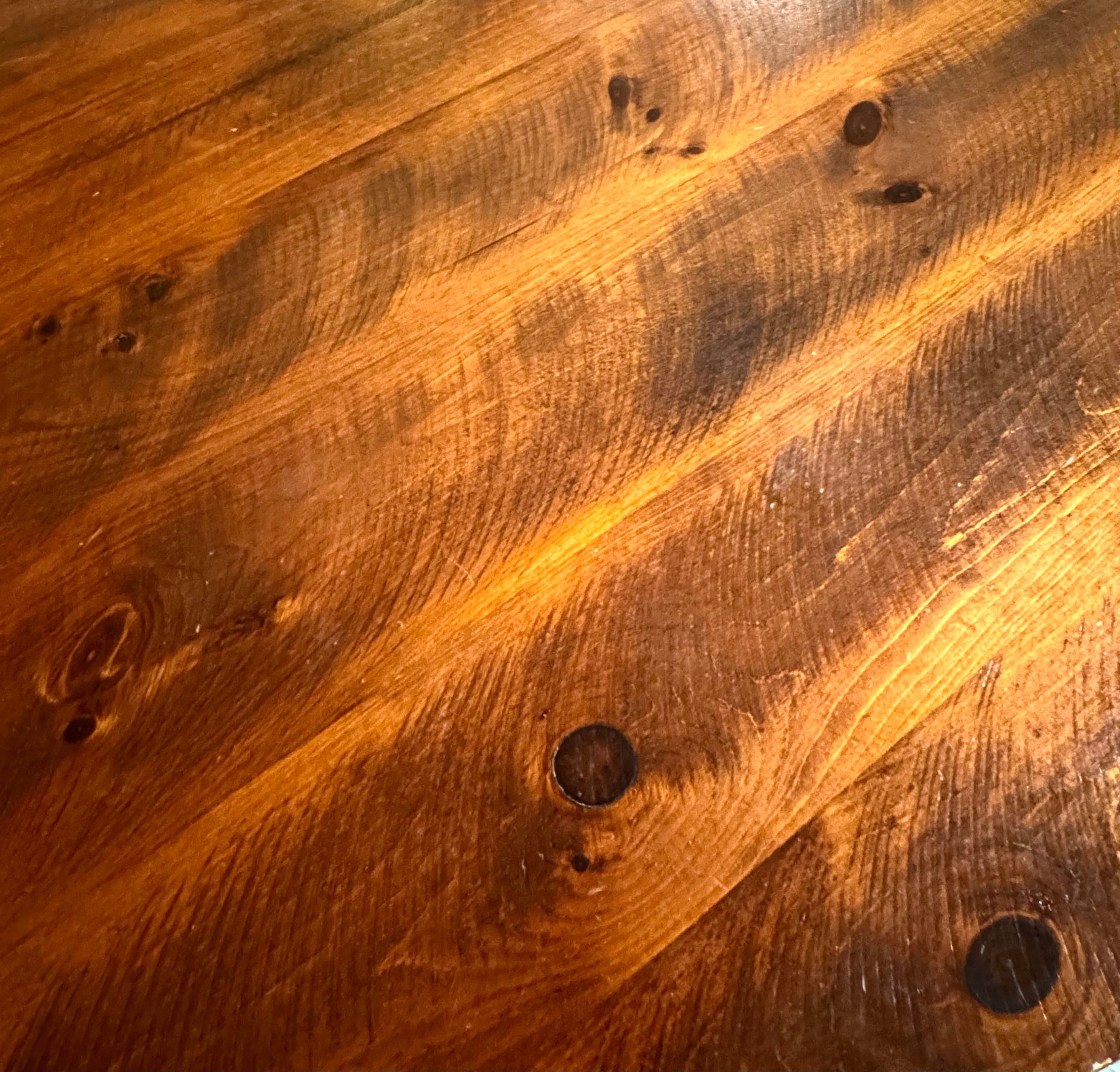 POTTERY BARN Reclaimed Pine 60" Table