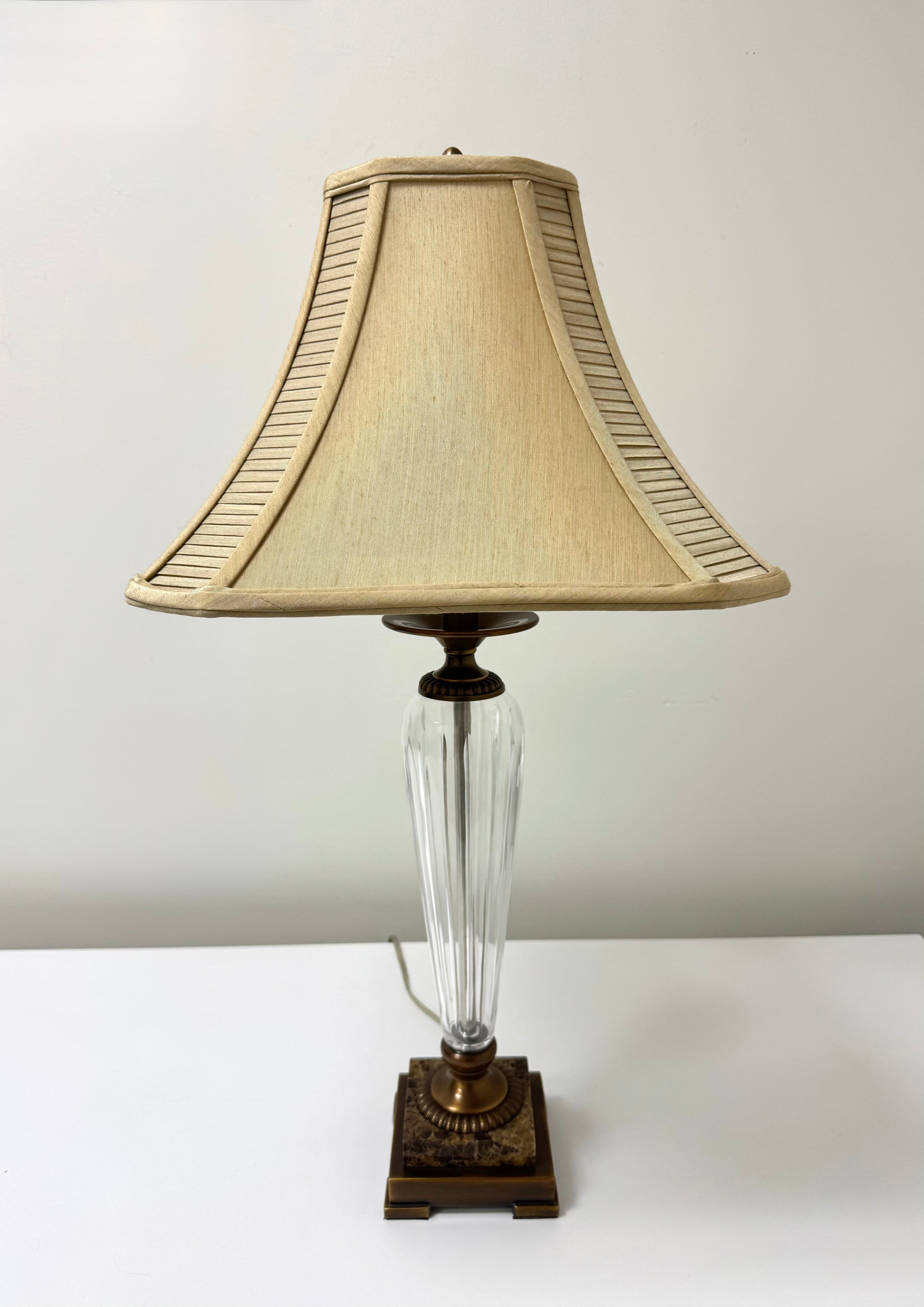 BOMBAY Fluted Crystal Lamp