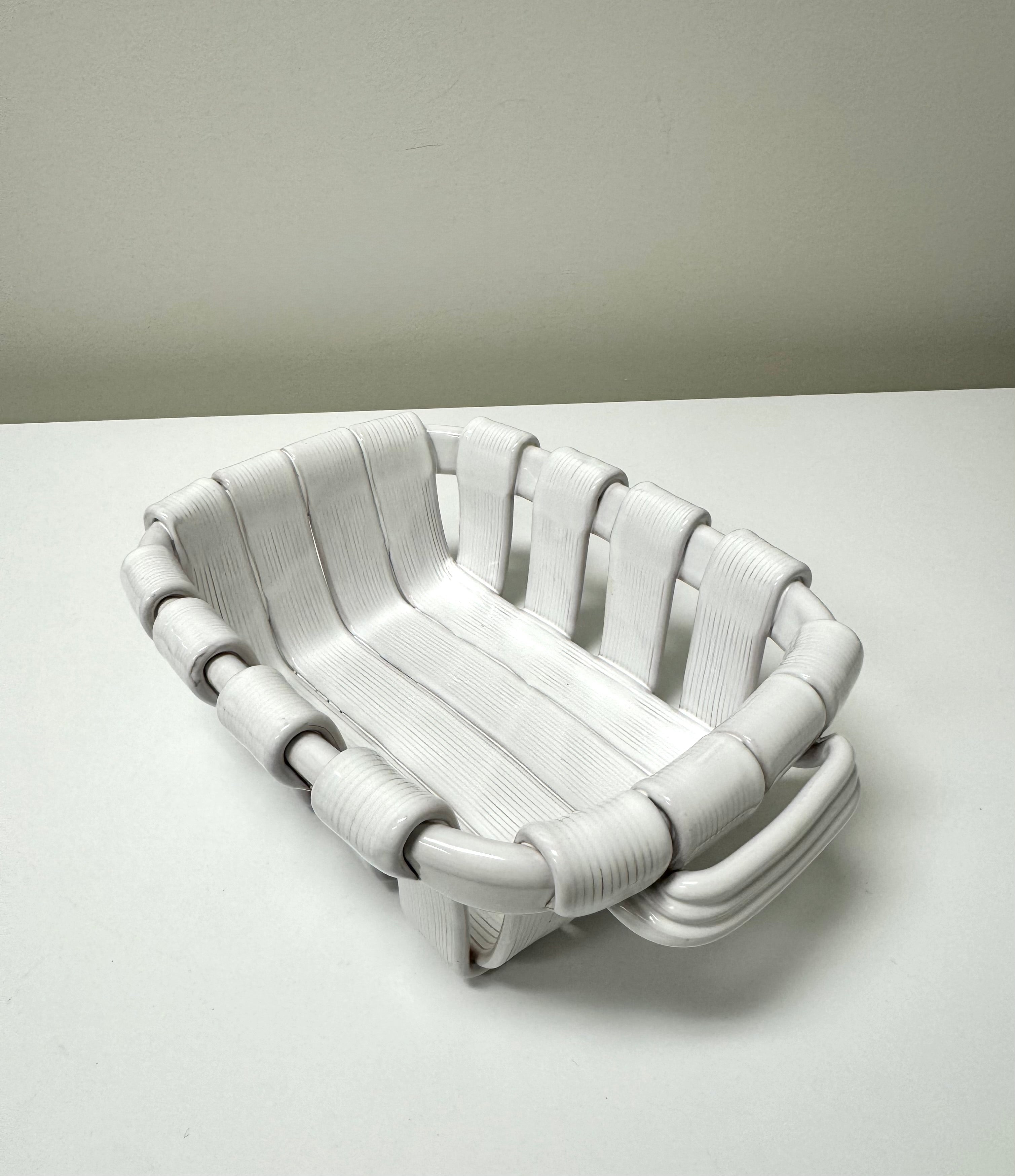 TADINATE ITALY White Woven Ceramic Basket