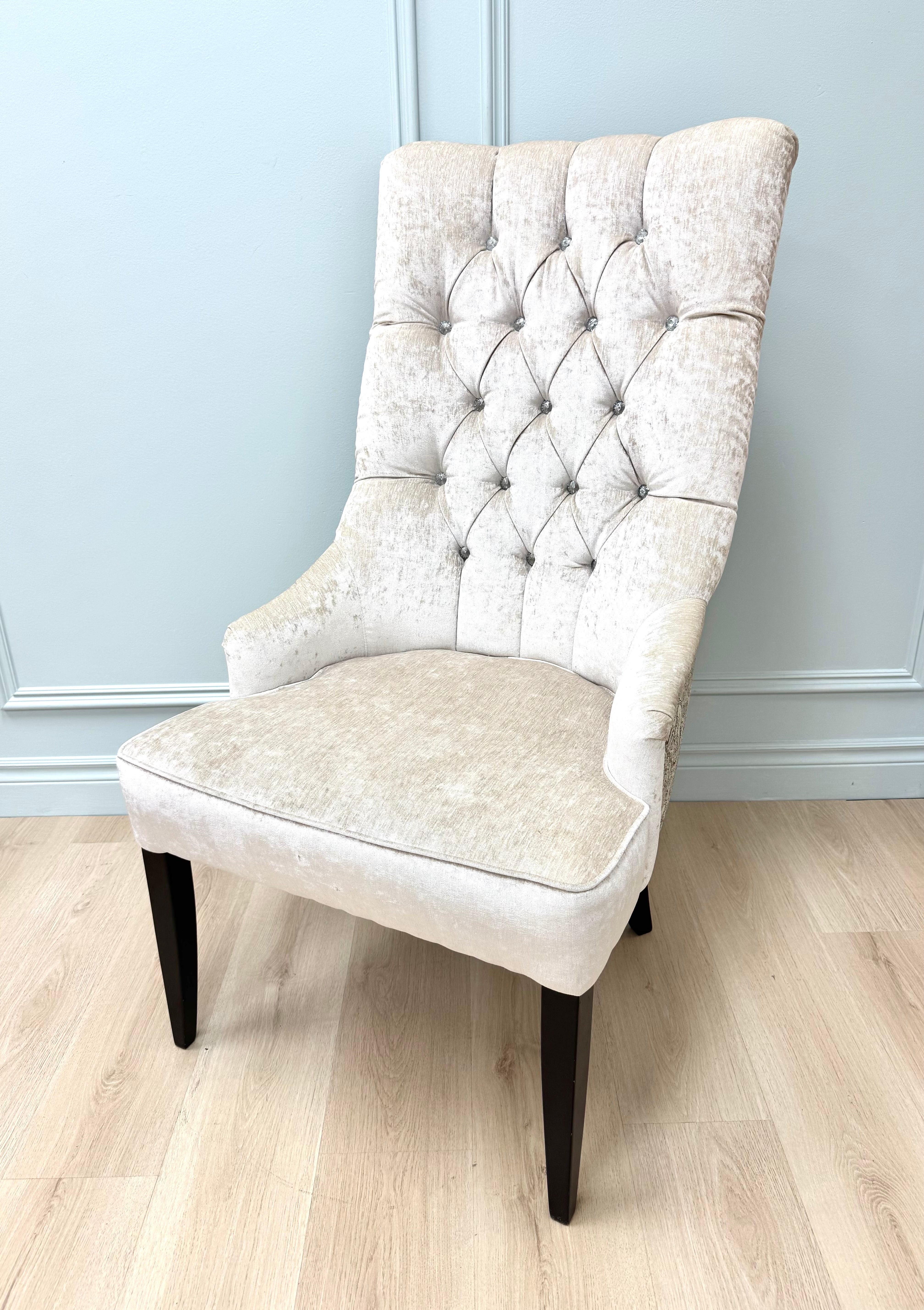 Cream Crushed Velvet Tufted Chair