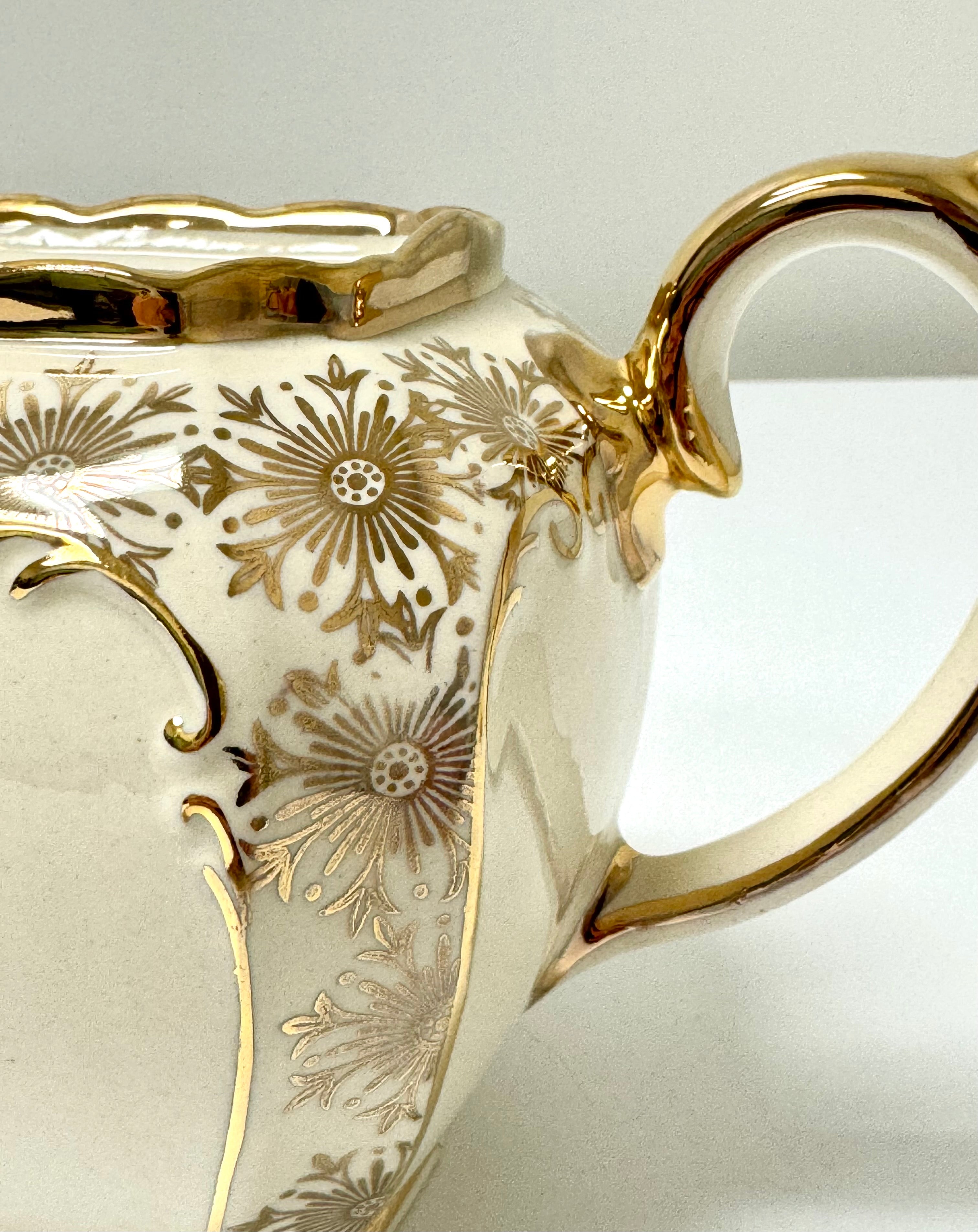 Vintage SADLER 'Cube' Teapot