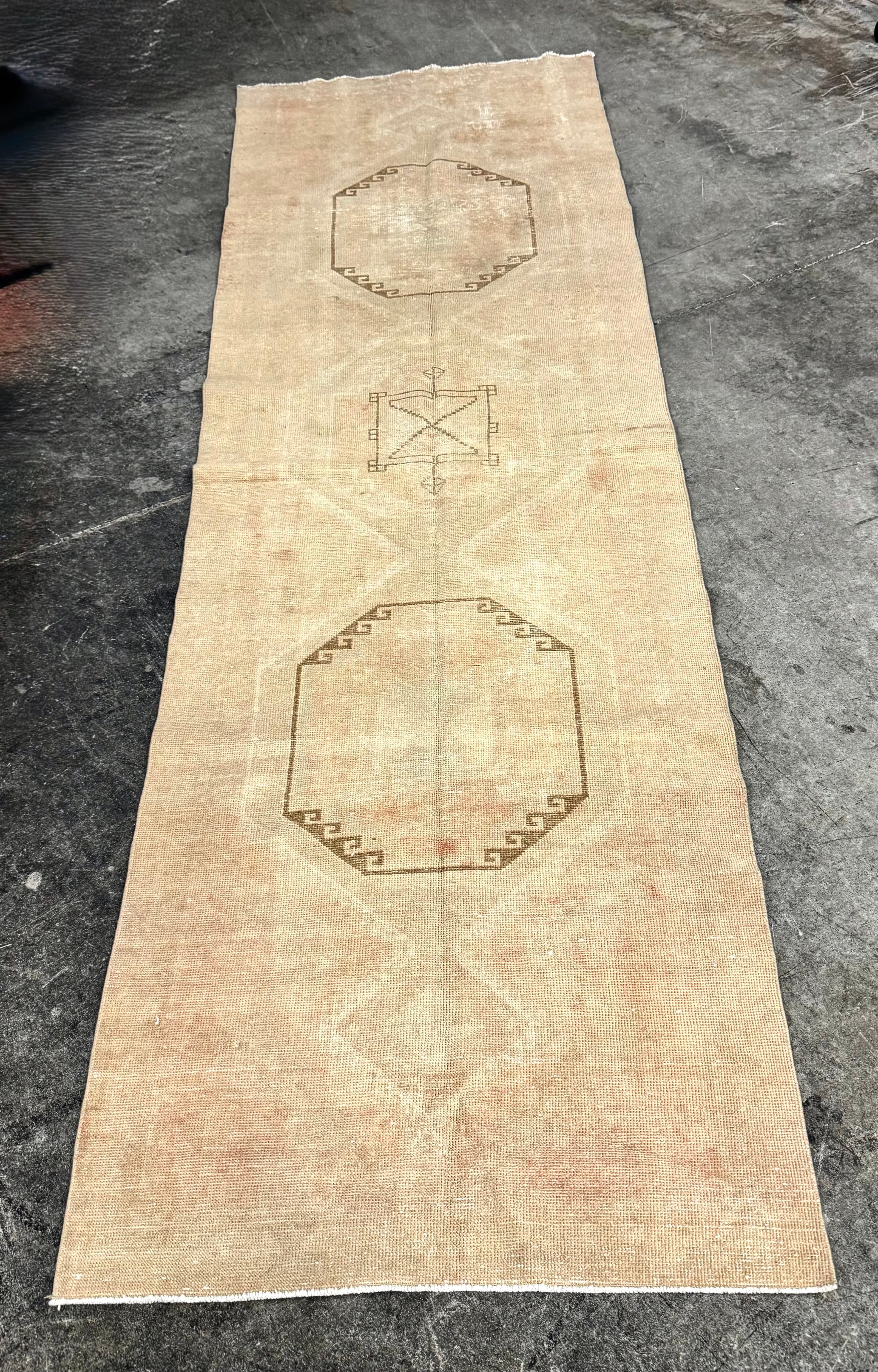 OUSHAK Desert Sand Hand-woven 12'-2" x 3'-6" Runner