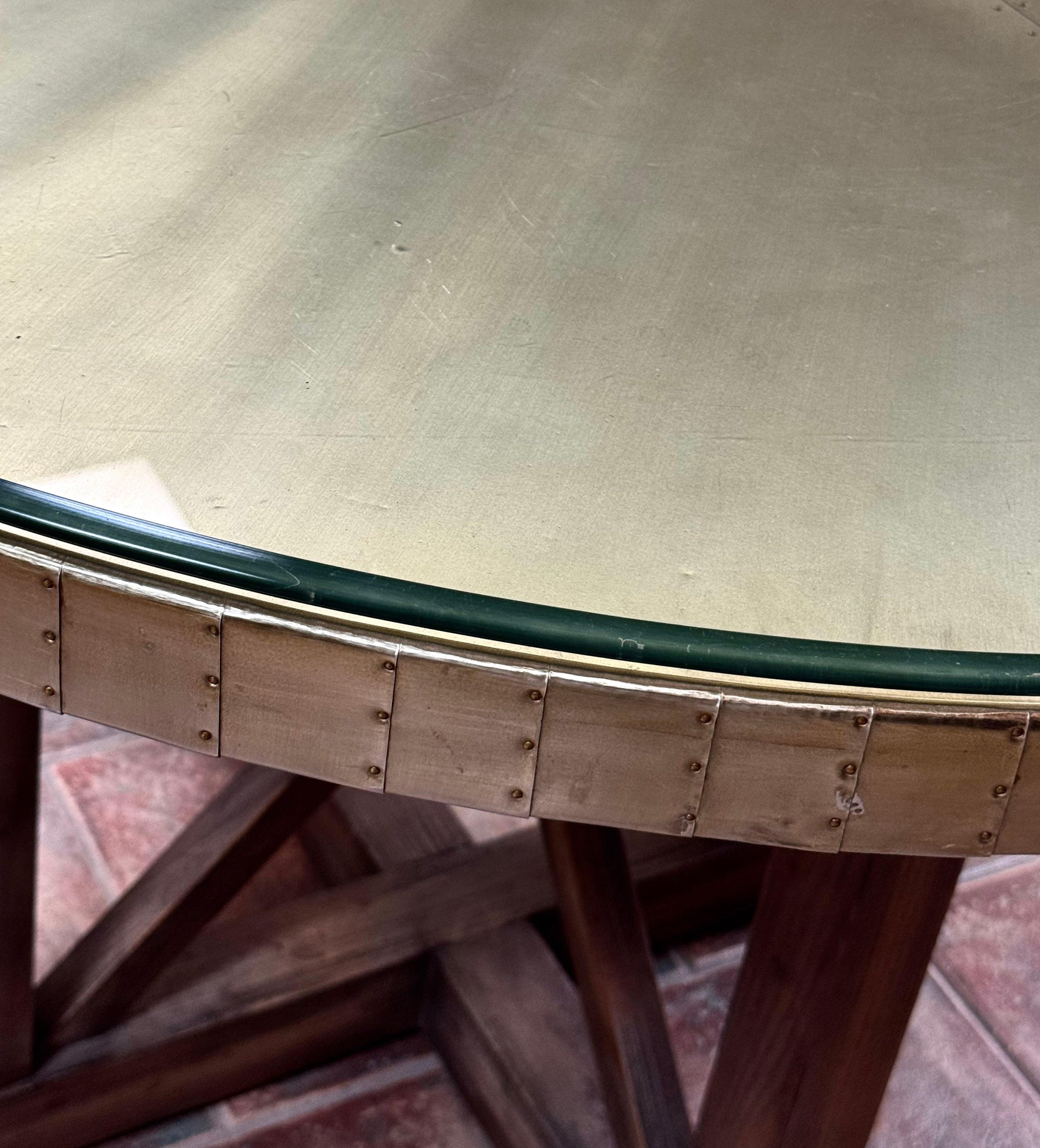 *FINAL MARKDOWN* HOOKER 'Bentley' 48" Dining Table