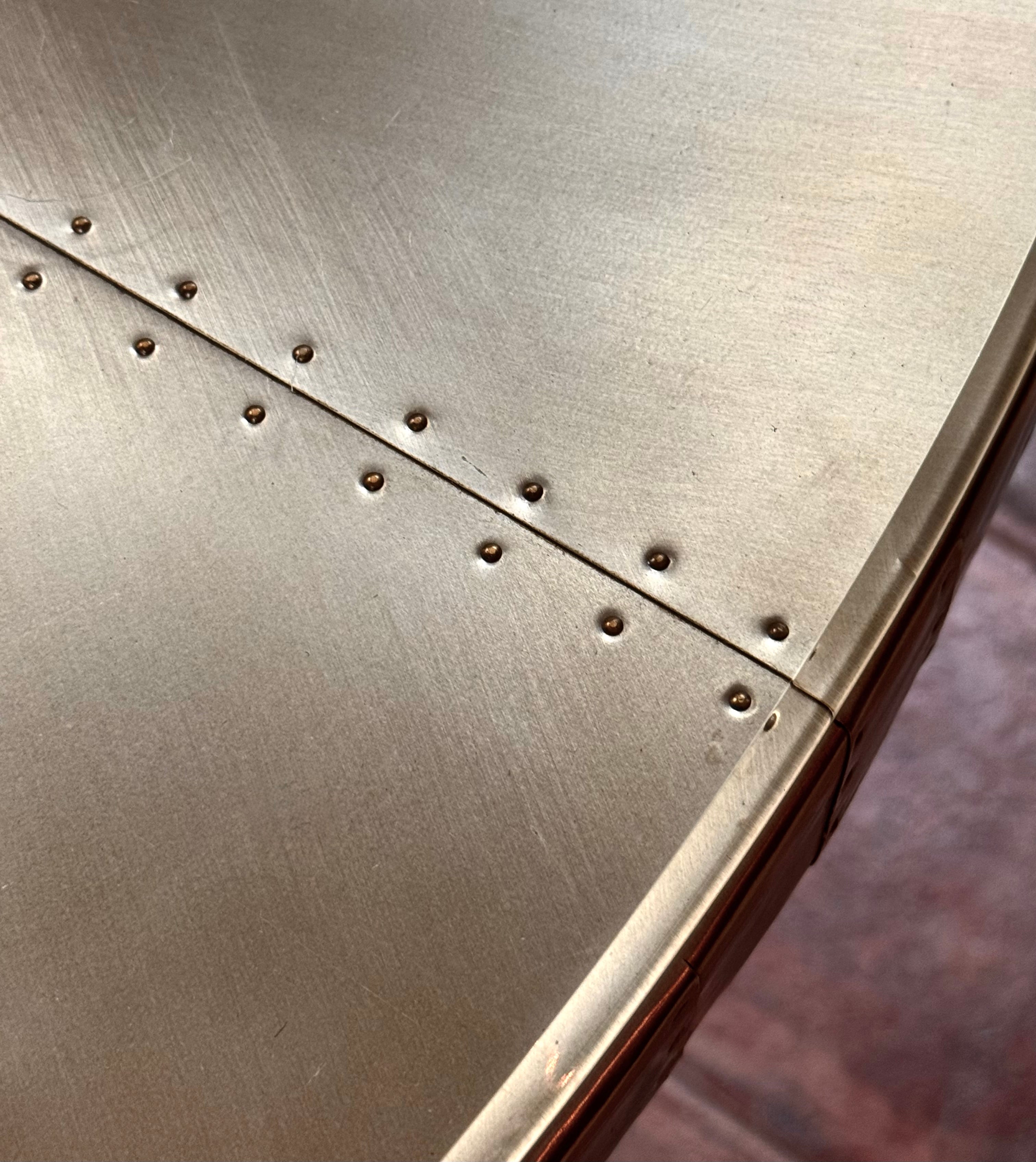 *FINAL MARKDOWN* HOOKER 'Bentley' 48" Dining Table