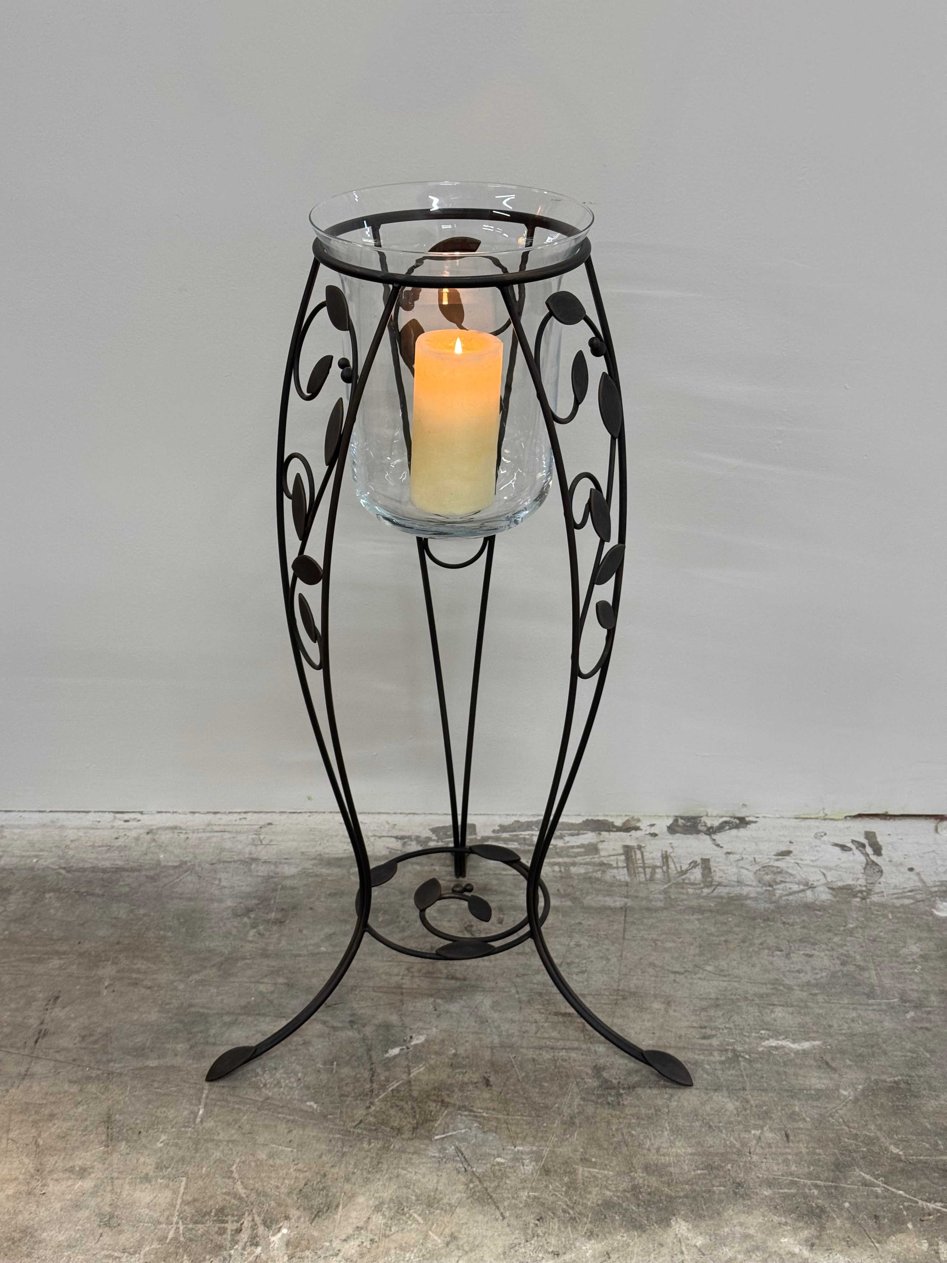 Black Iron Leaf Hurricane