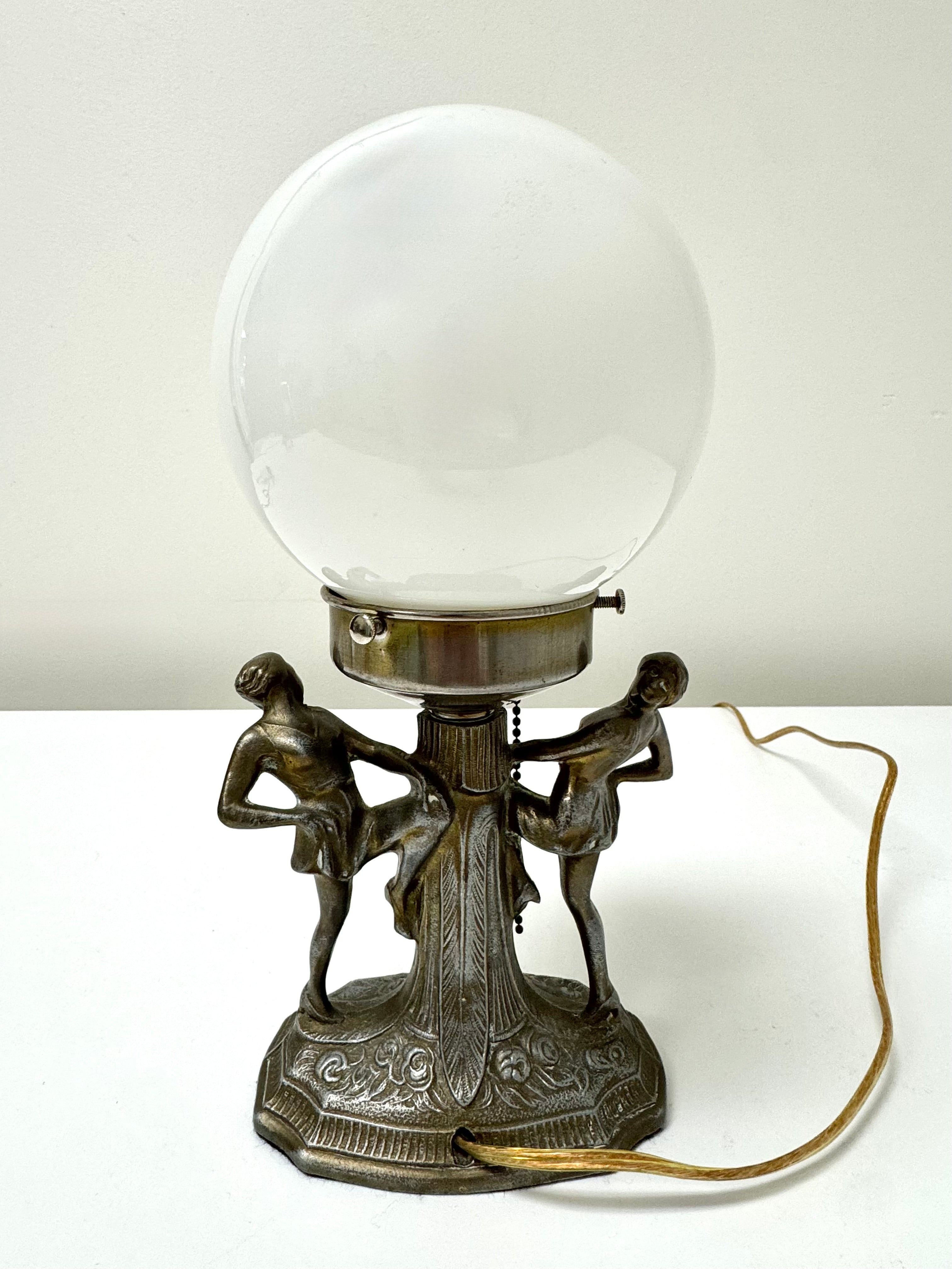 Vintage Art Deco Flapper Dancers Lamp
