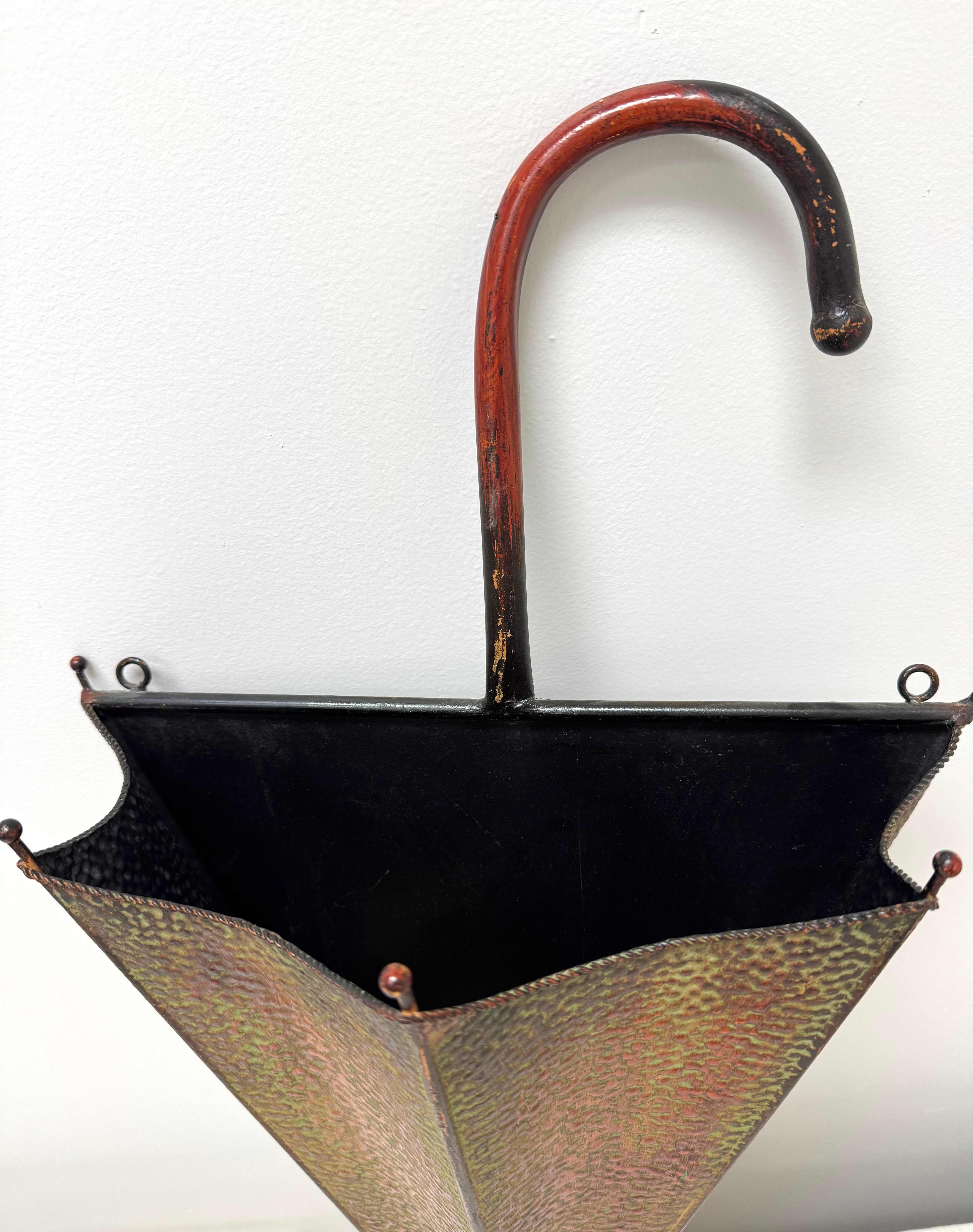 Rustic Metal Umbrella Wall Decor