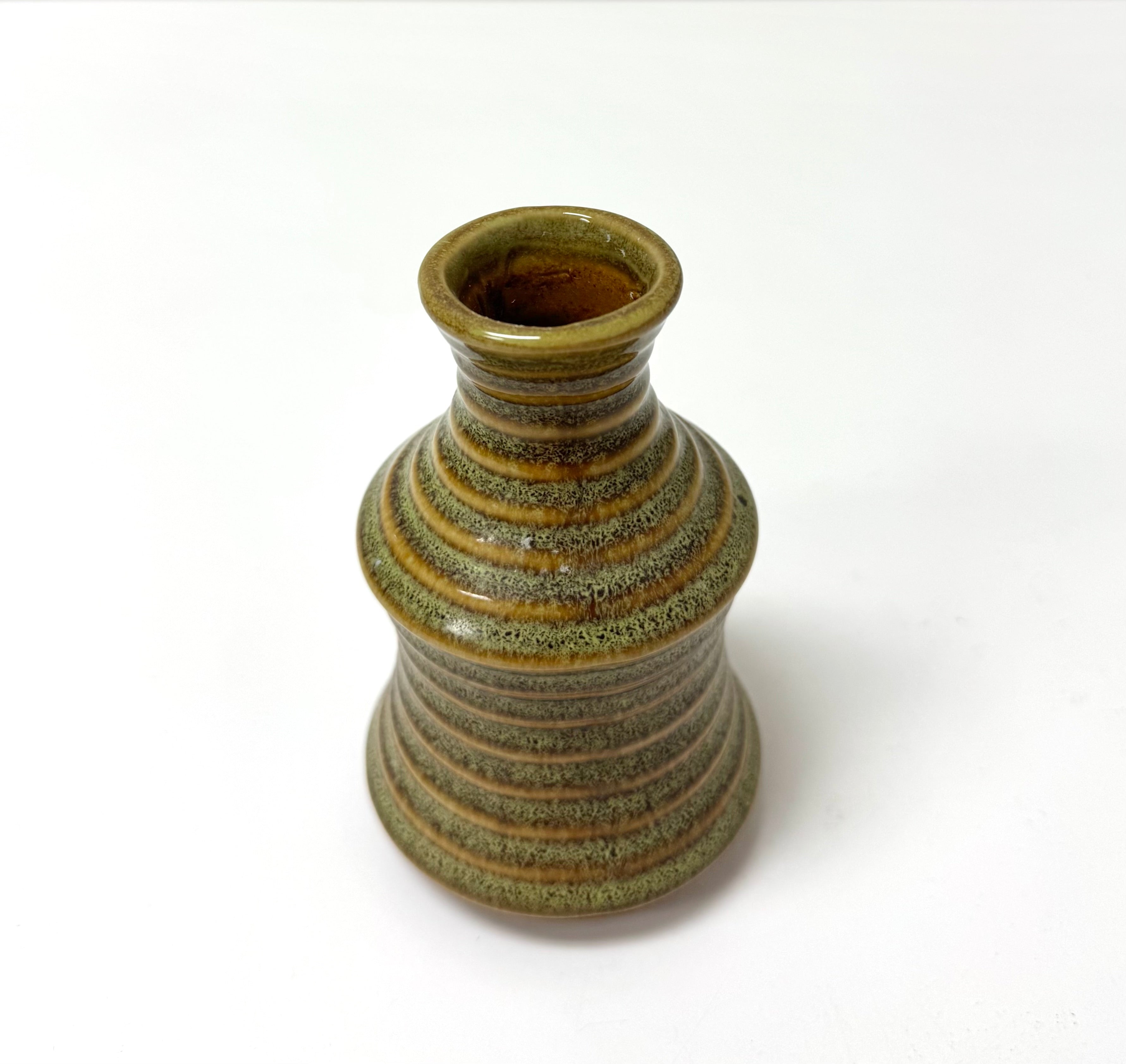 Ribbed Pottery Bud Vase