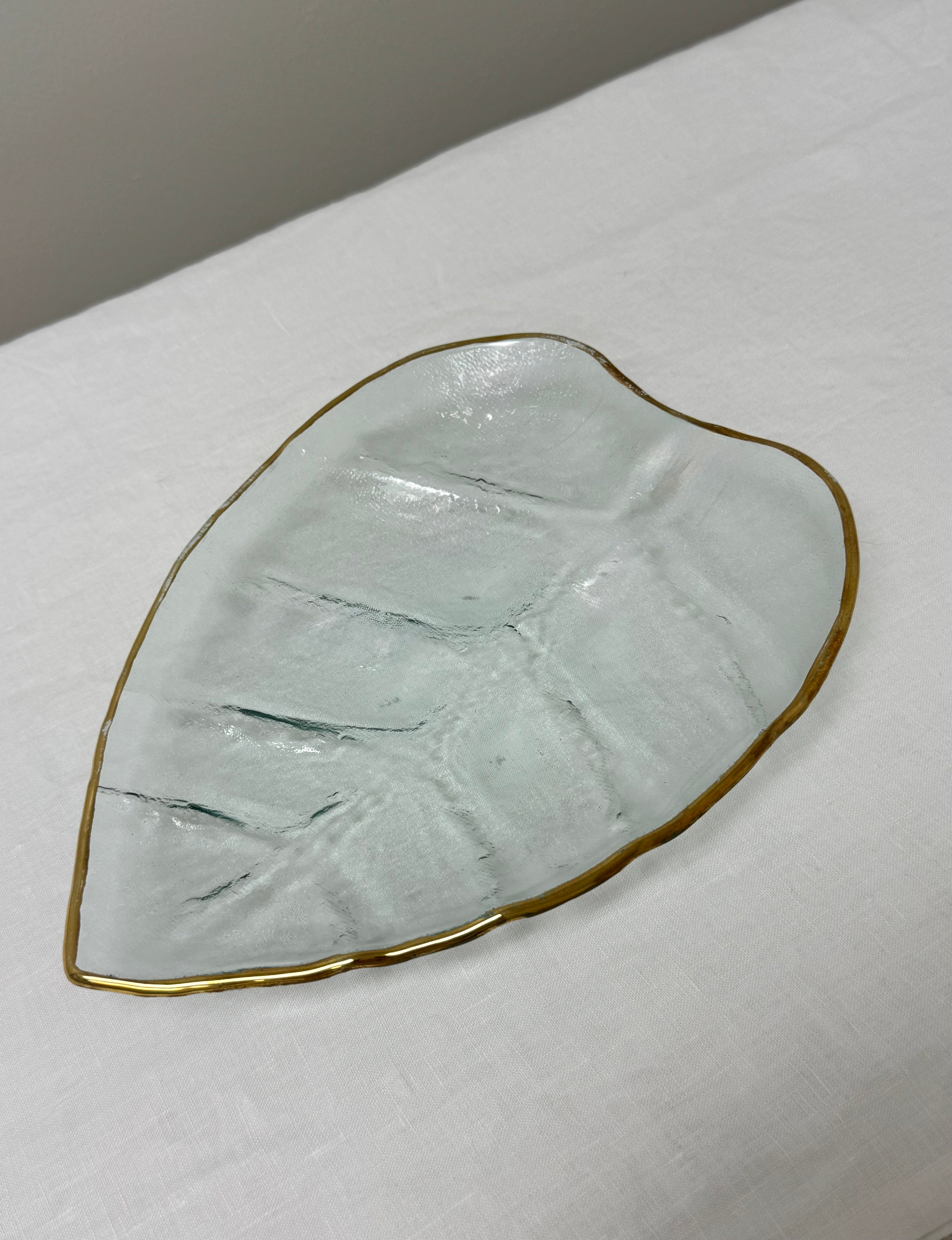 Organic Glass Leaf Dish