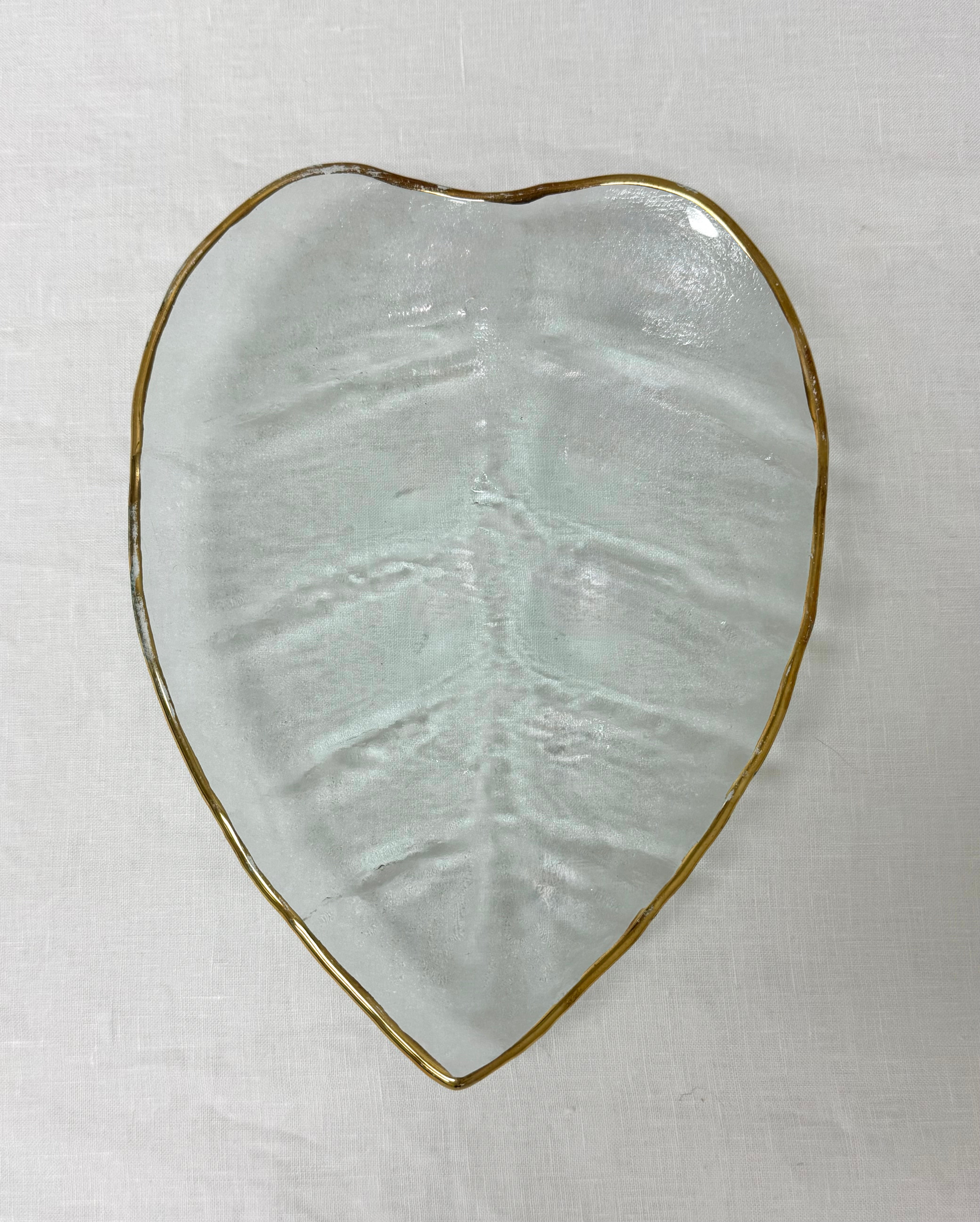 Organic Glass Leaf Dish
