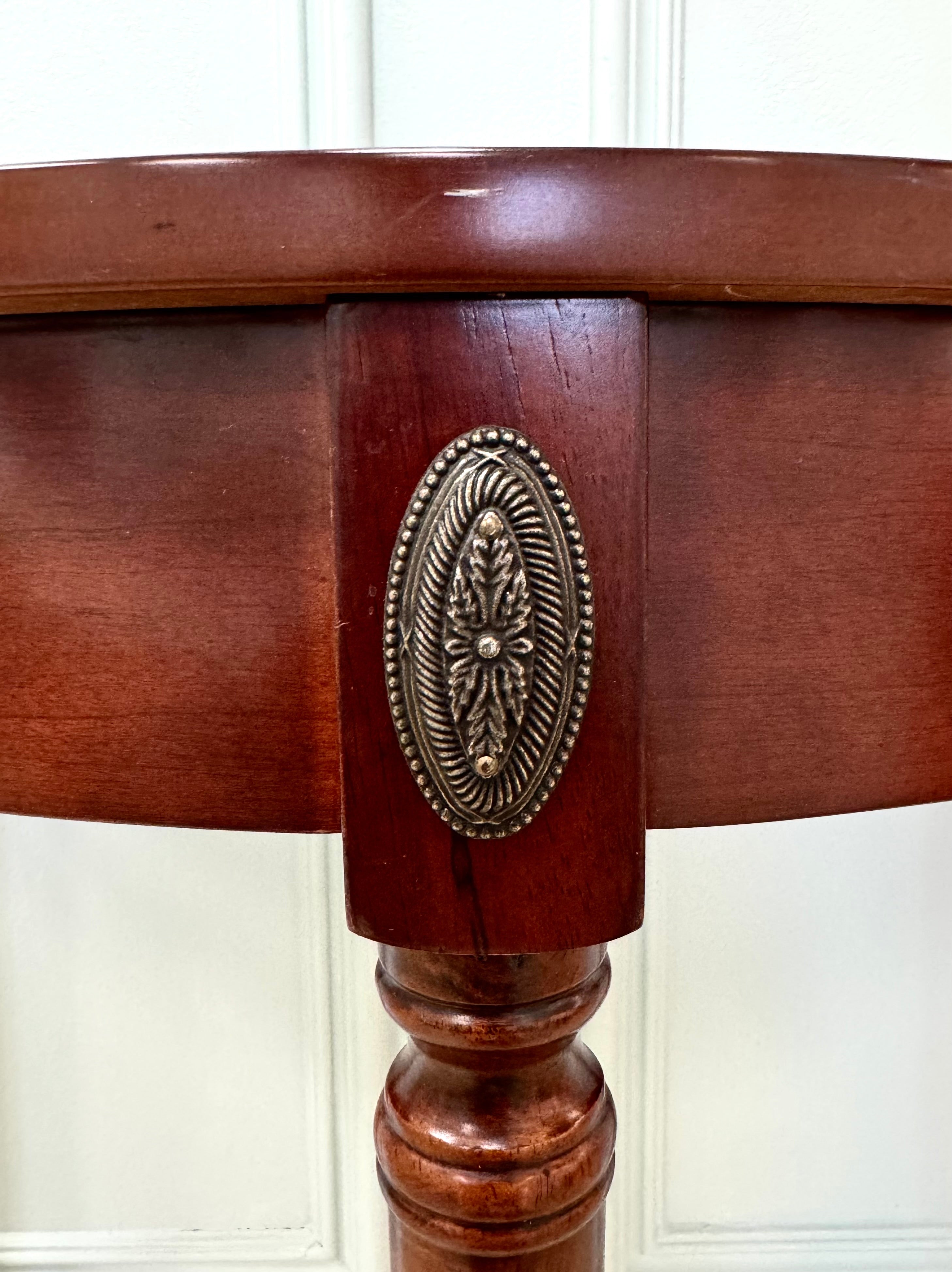 BOMBAY Demilune Table