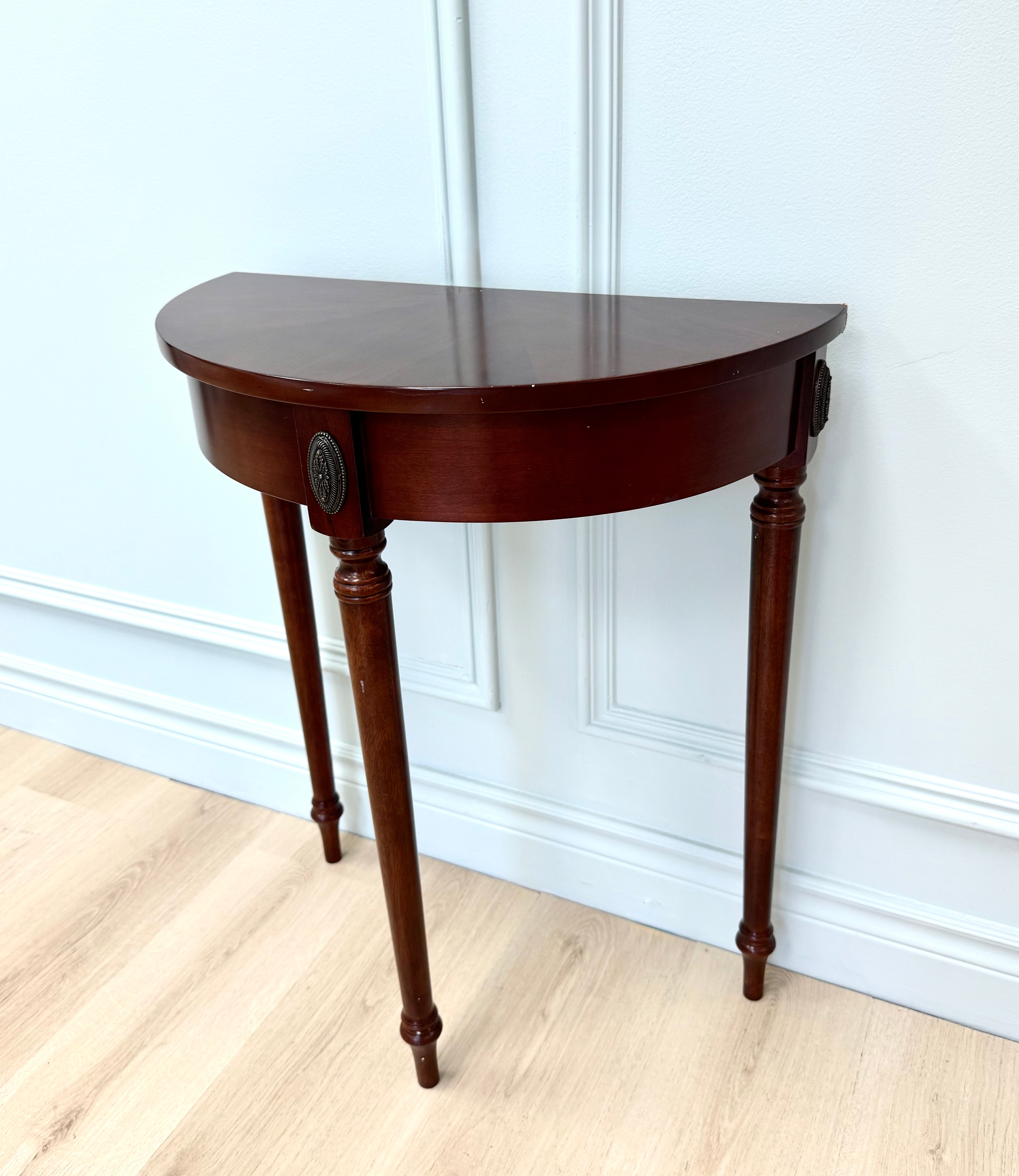 BOMBAY Demilune Table