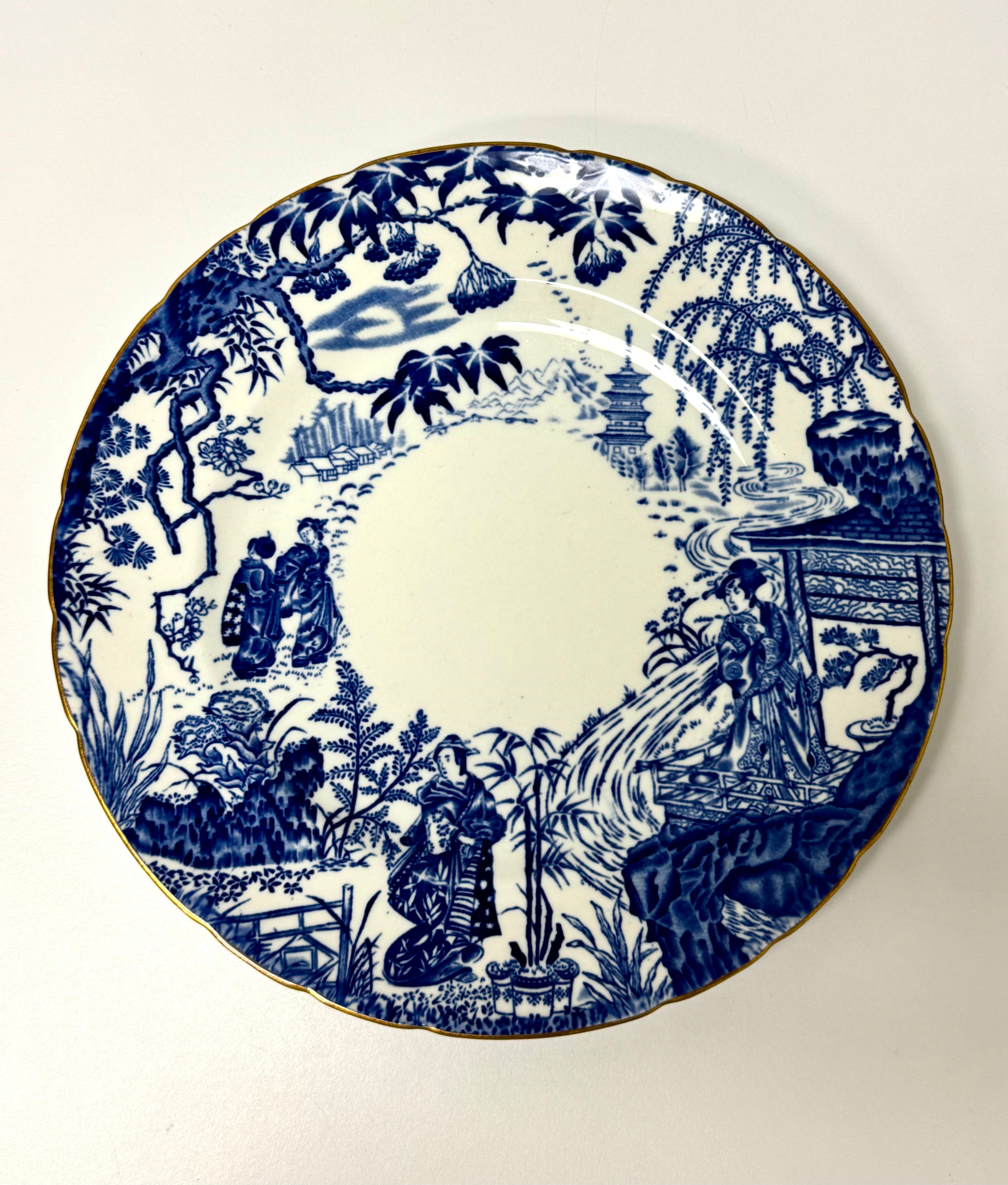 ROYAL CROWN DERBY 'Mikado' Dinnerware Set for 6 Plus
