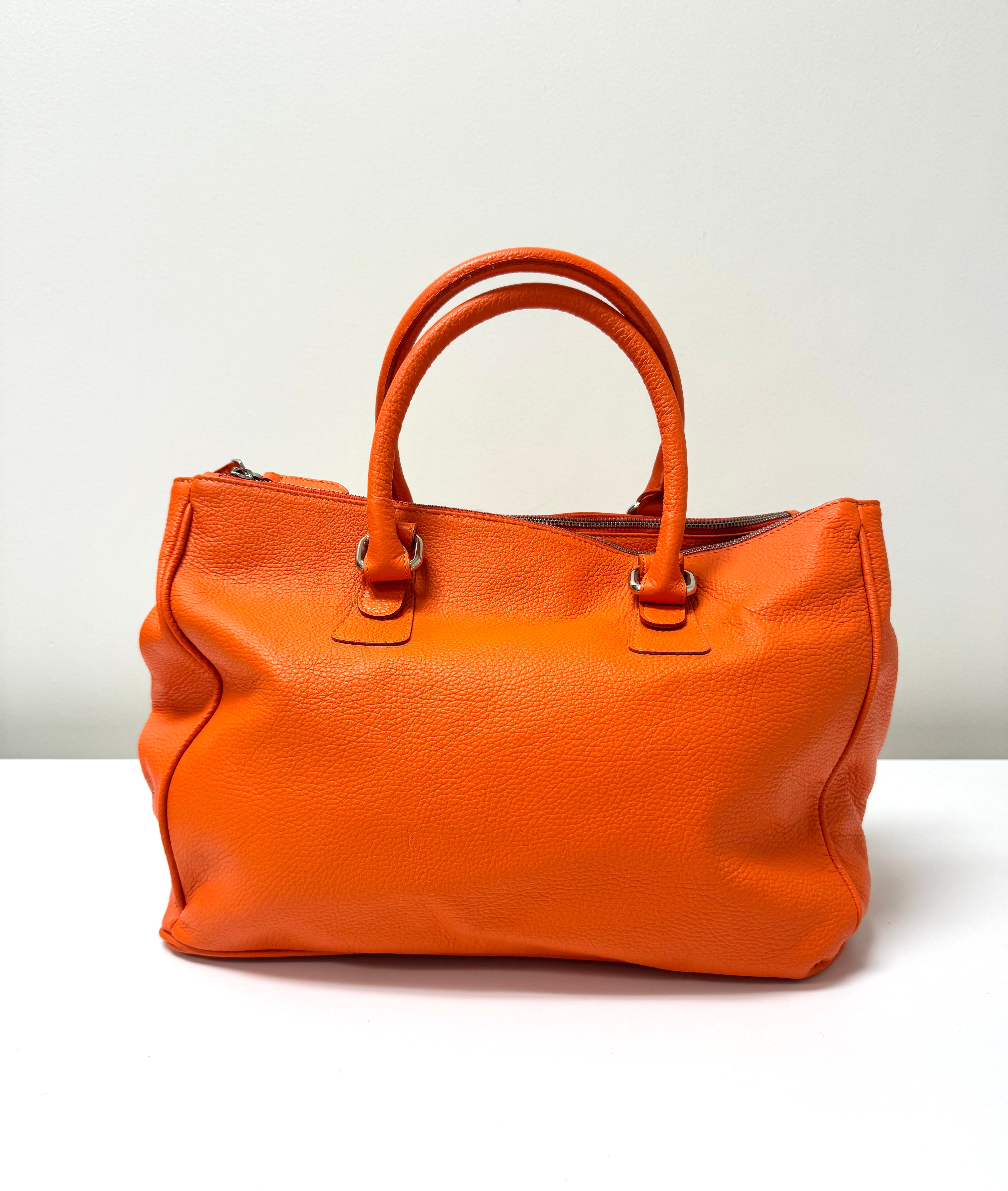 CLAUDIA FIRENZE Orange Pebble Leather Tote