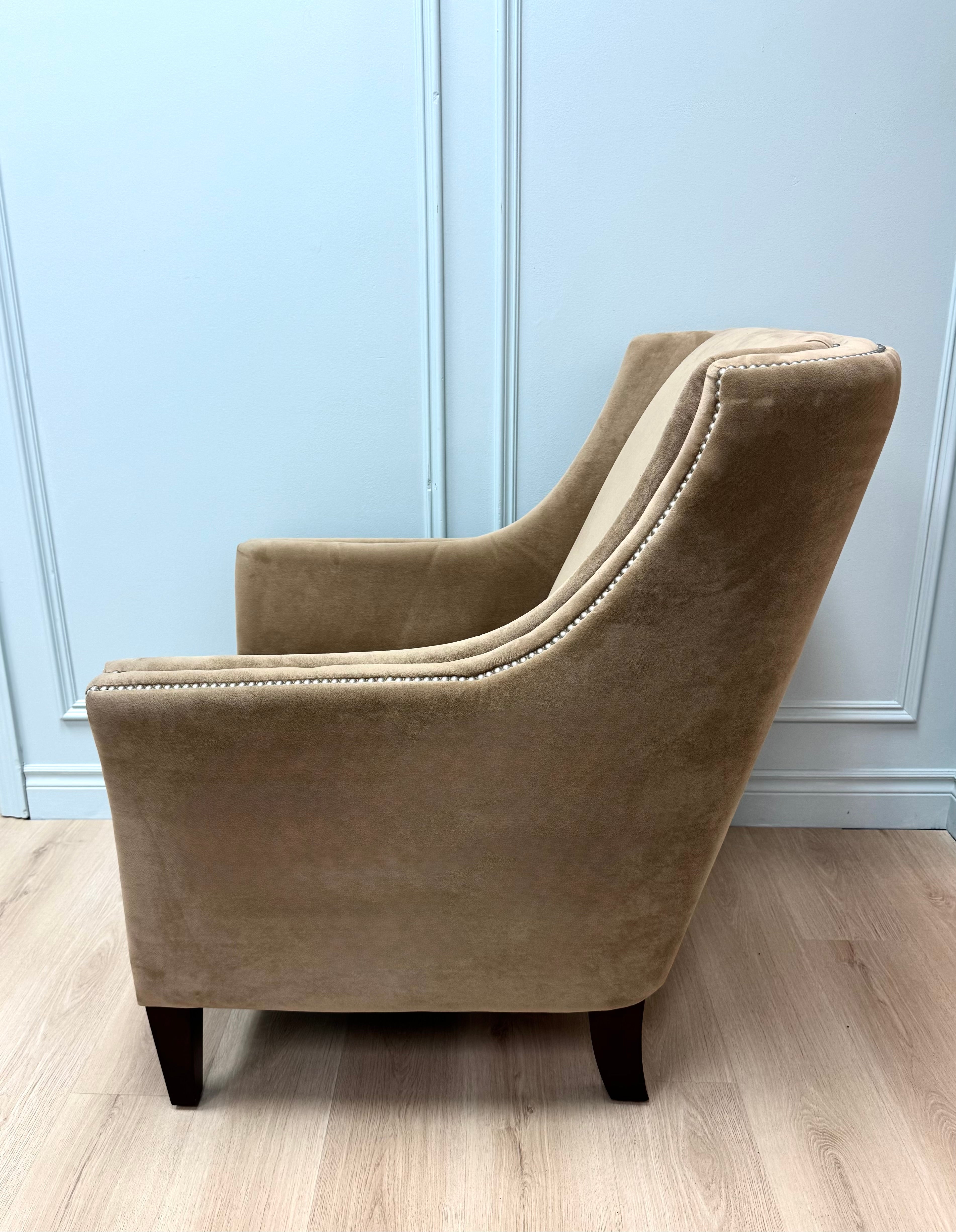 DECOR-REST Dark Wheat Velvet Chair