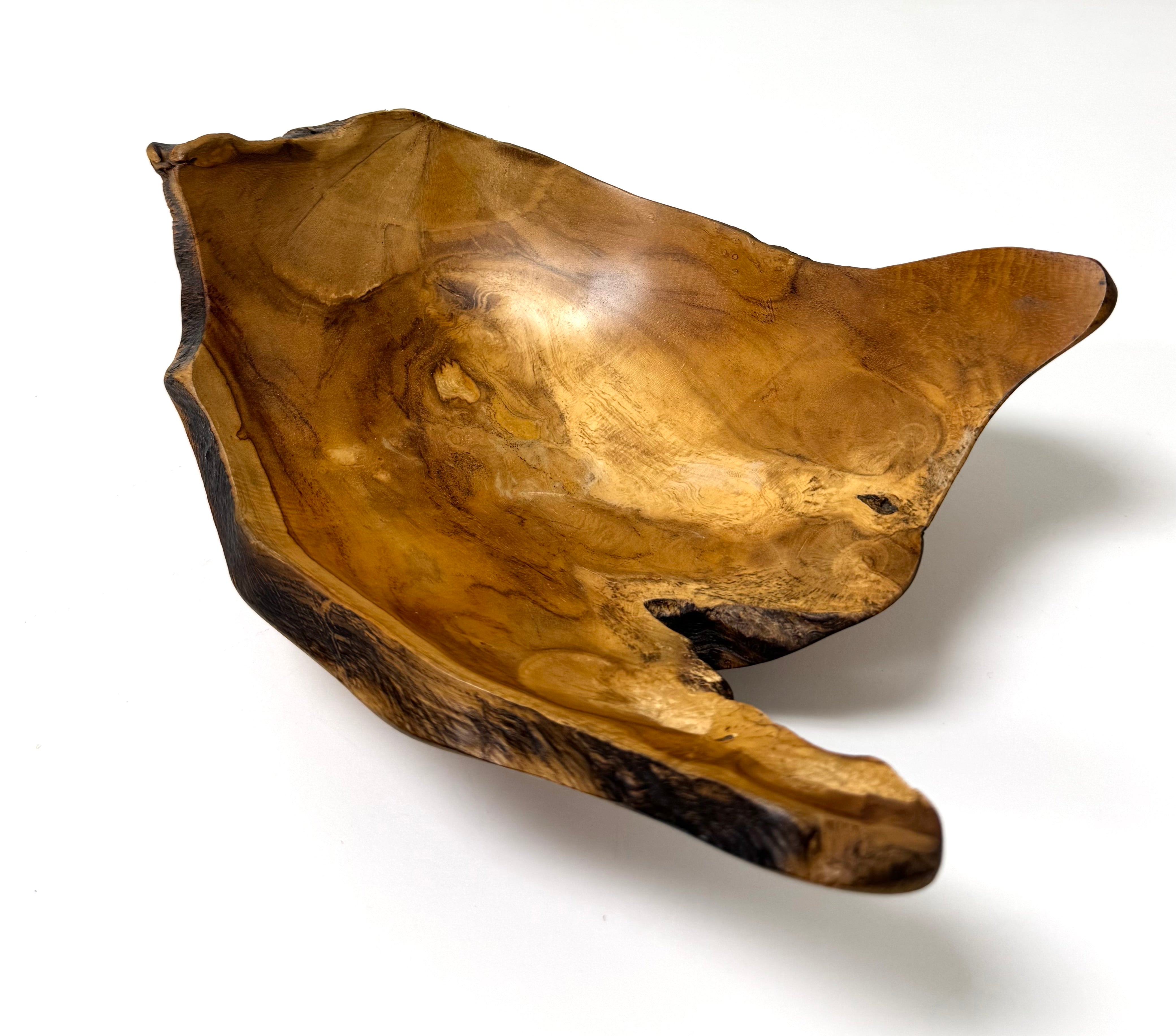 ARTURO SOLANO Hand-turned Live-edge Burl Wood Bowl