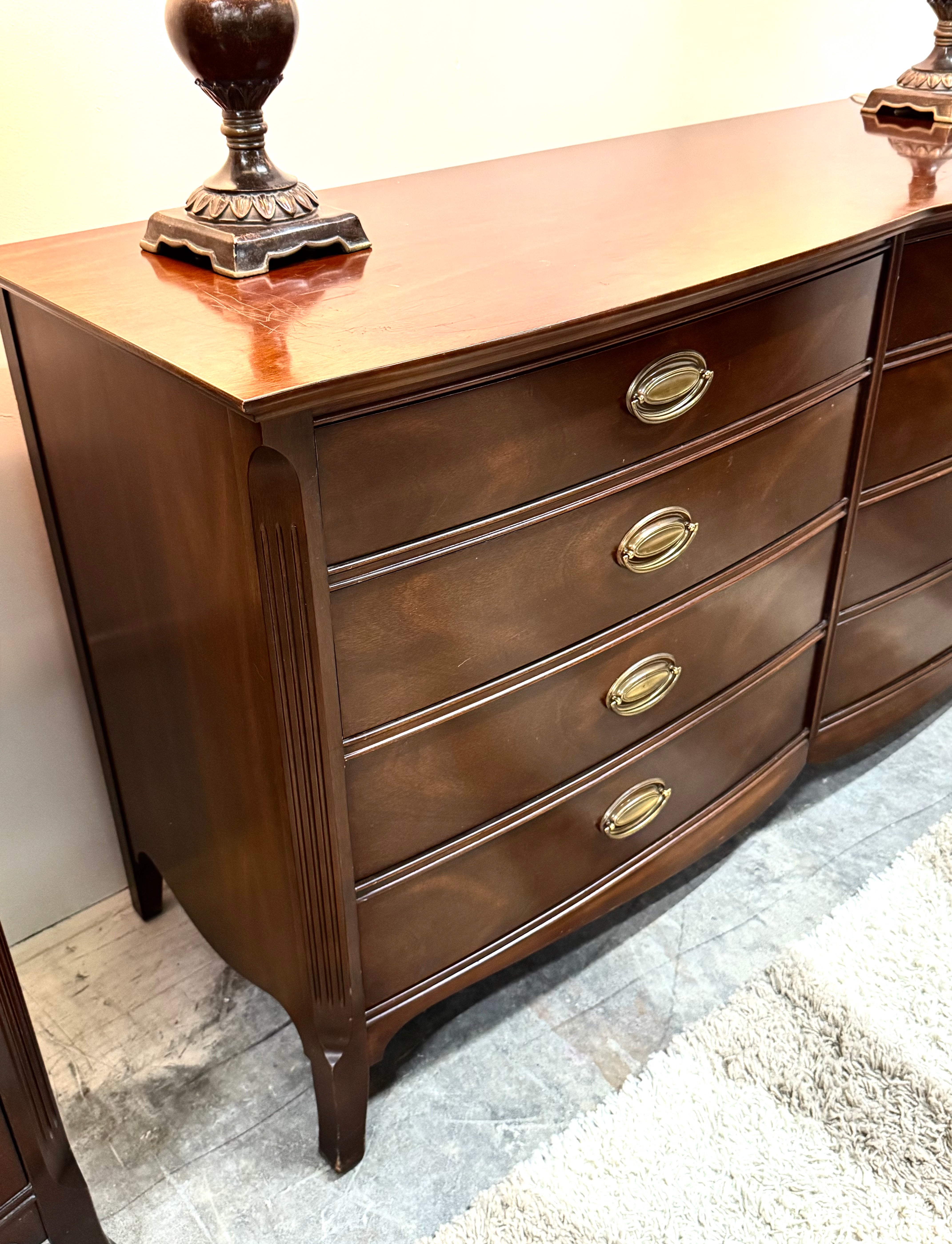 *HOLD* Federal Style Mahogany Dresser