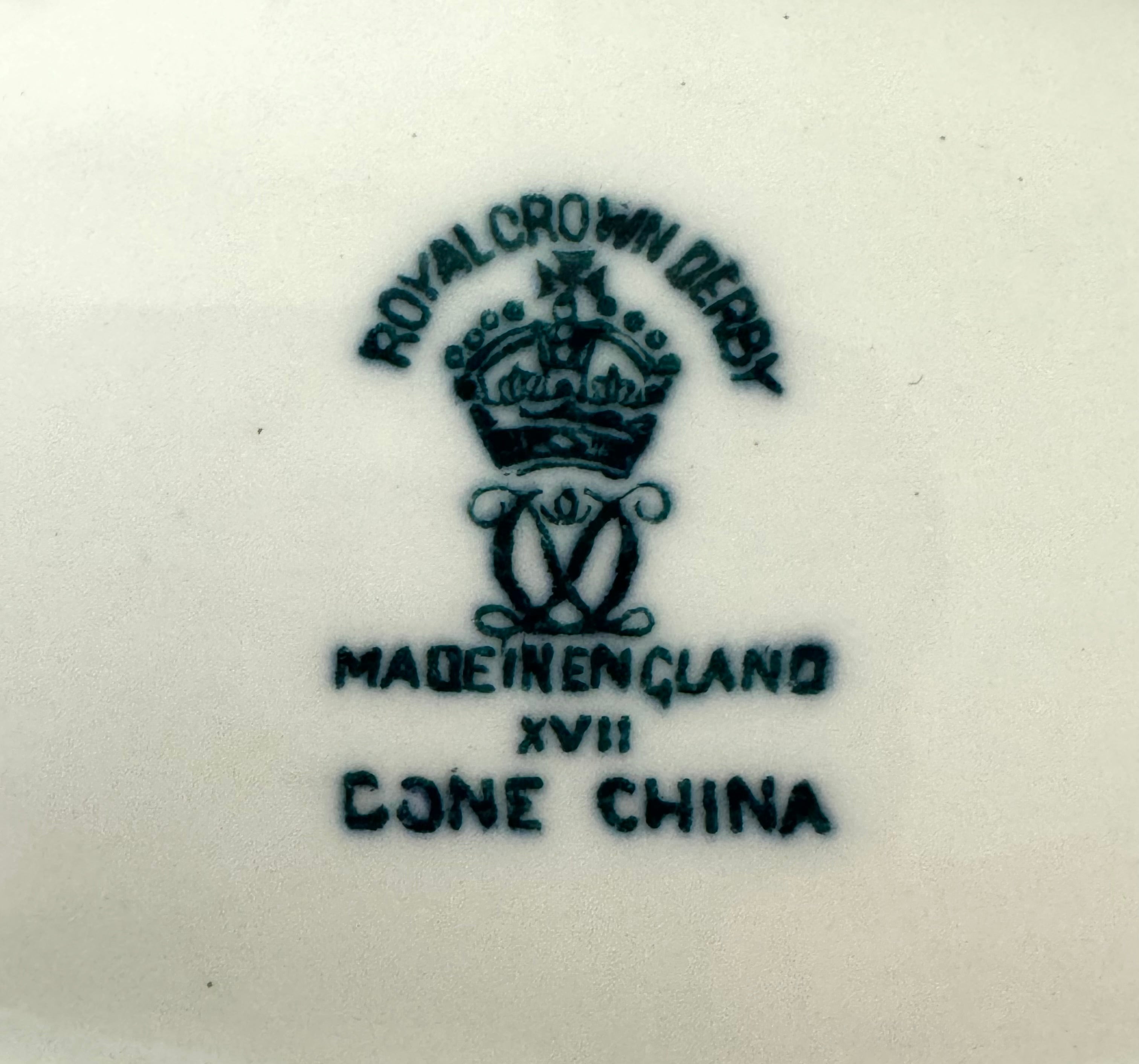 ROYAL CROWN DERBY 'Mikado' Small Basket Dish