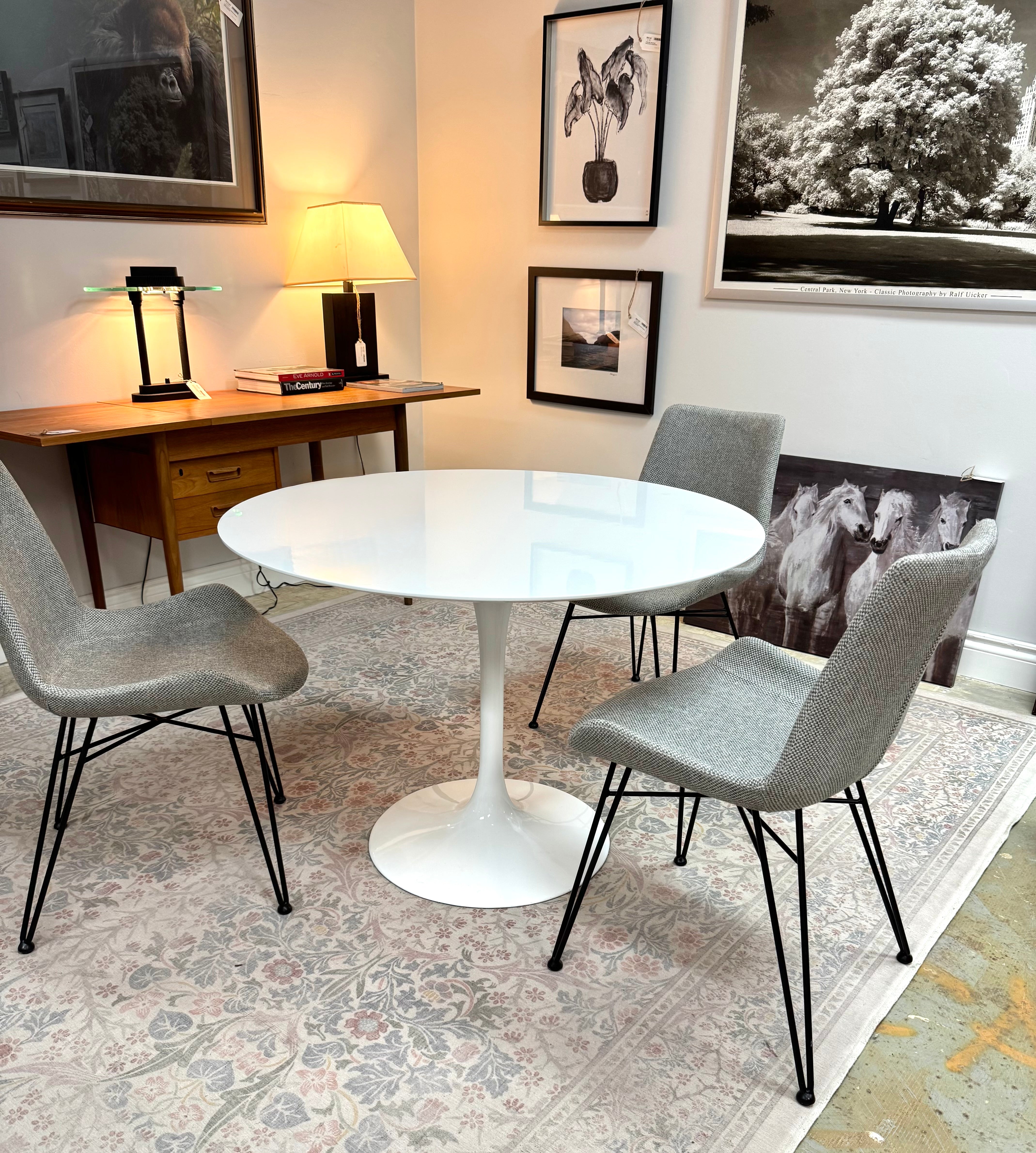 Glossy White Tulip Table