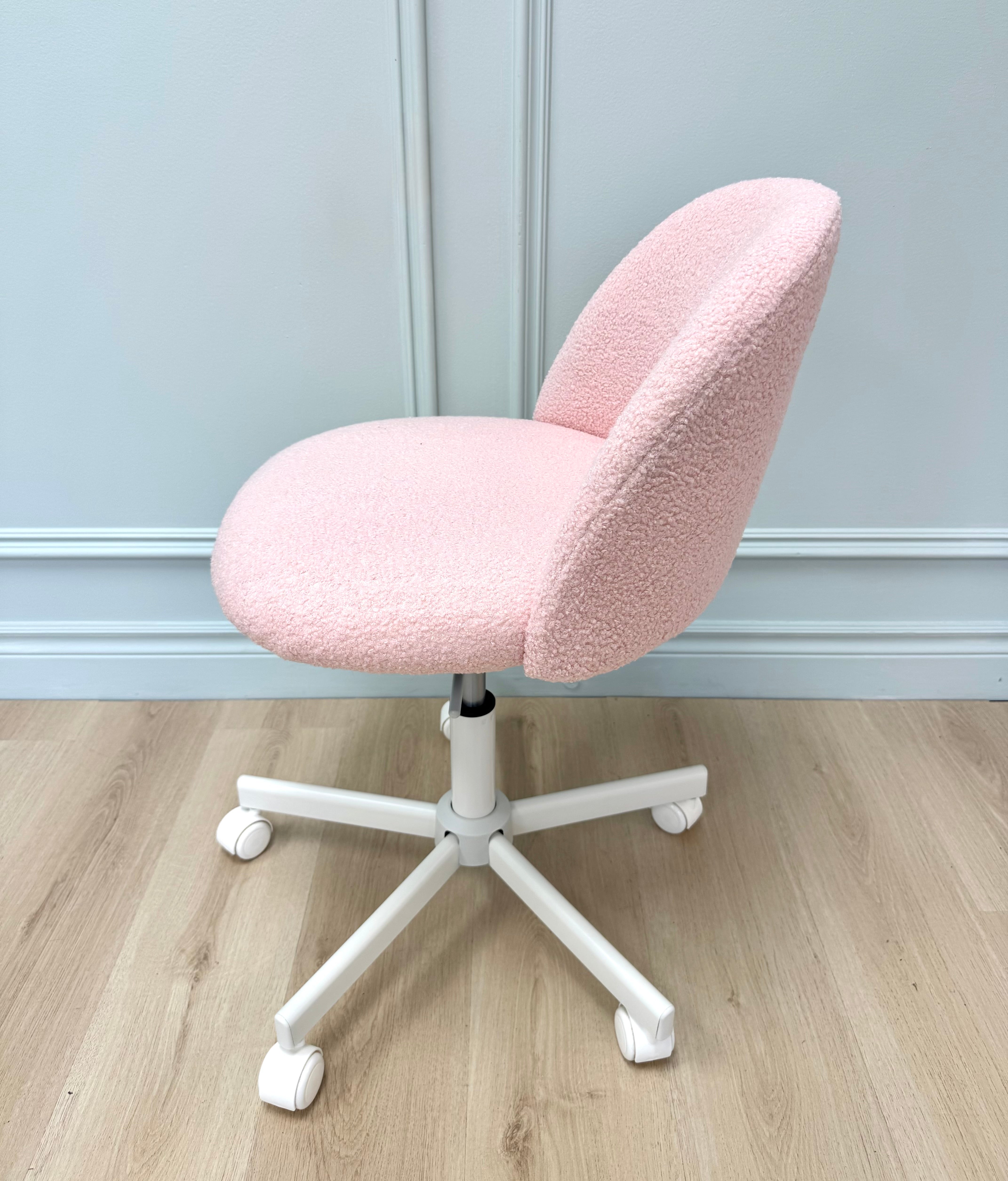 Pink Boucle Adjustable Desk Chair