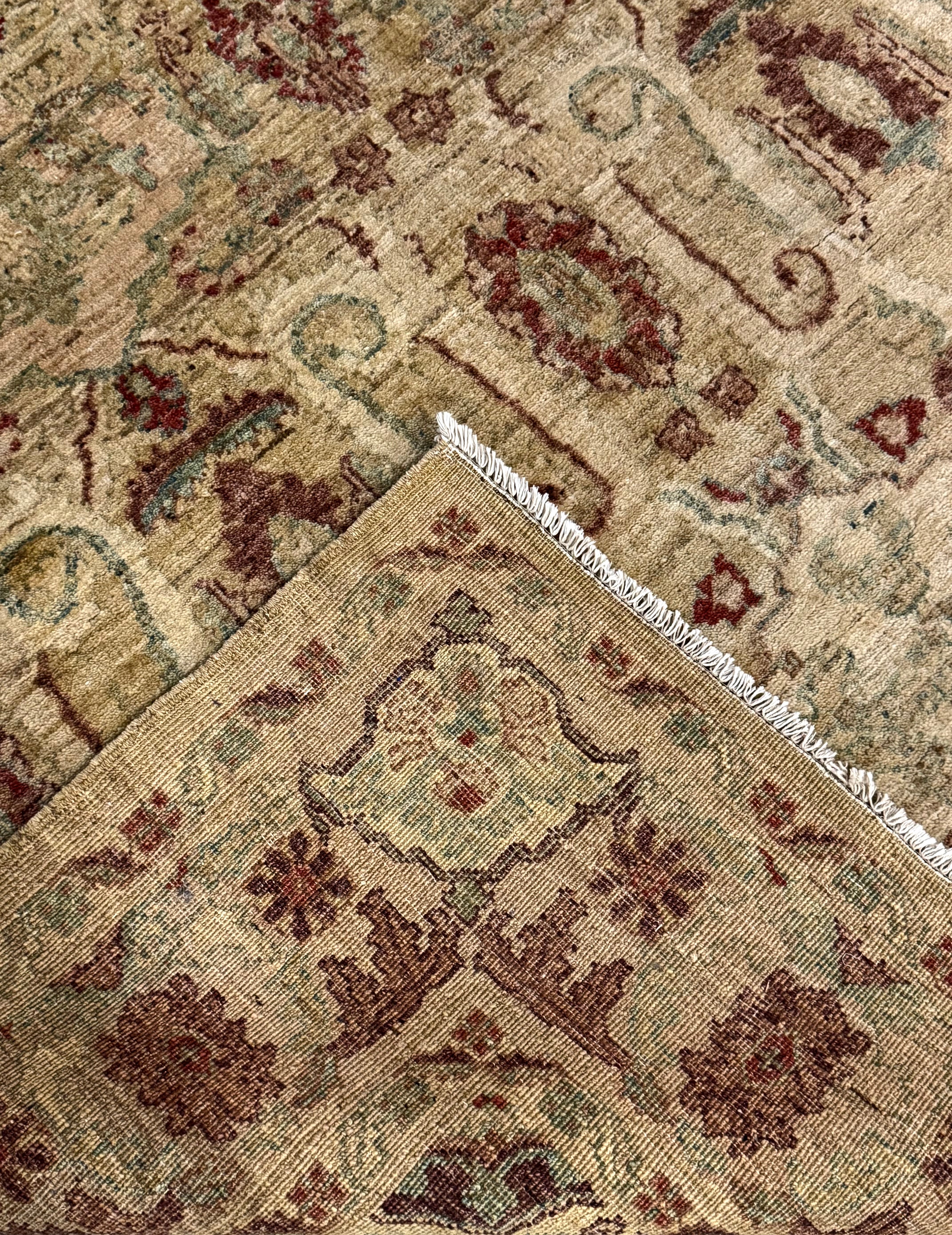 Turkish Oushak Hand-woven 6'-1" x 9'-2" Rug