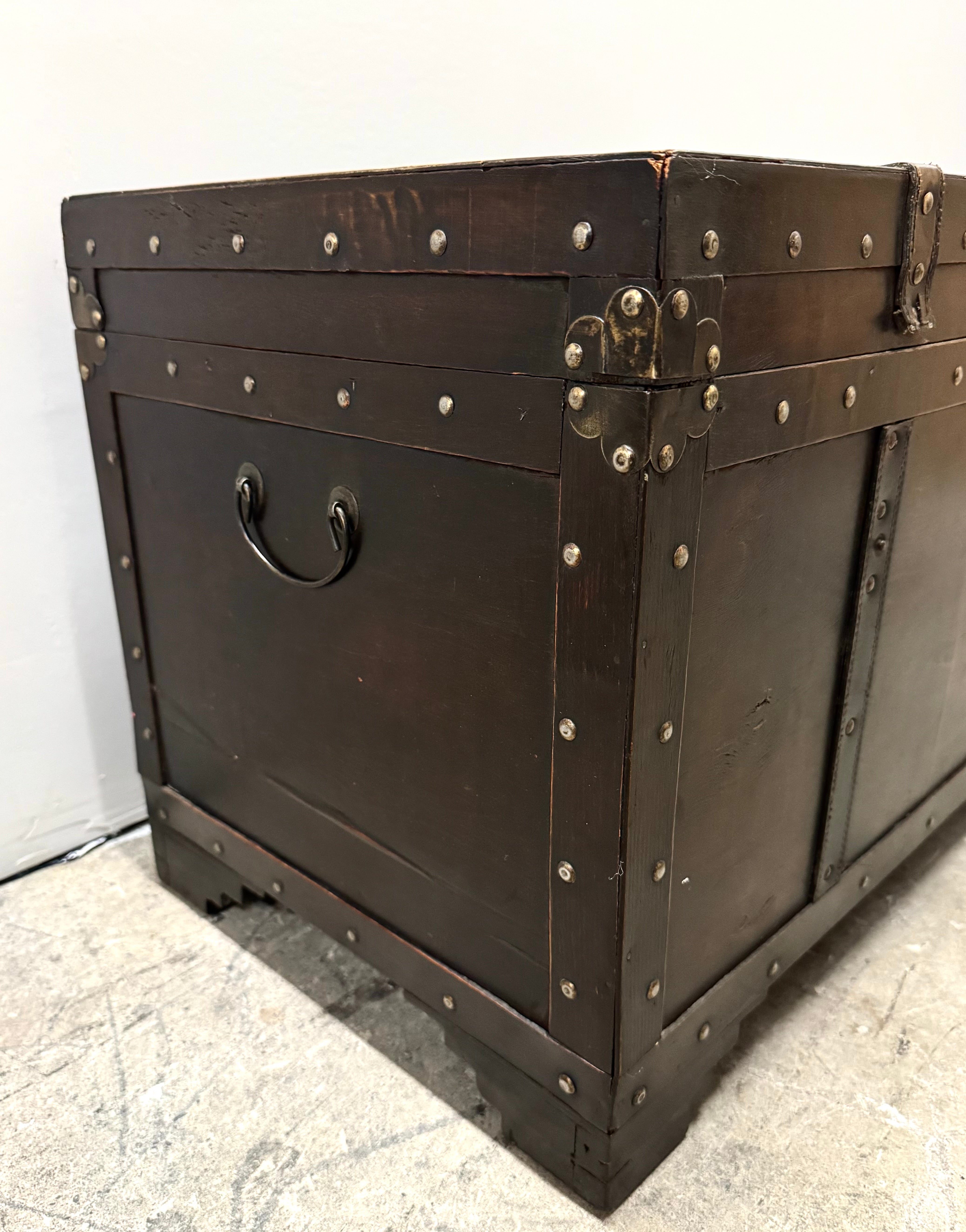 Trunk Table with Leather Straps