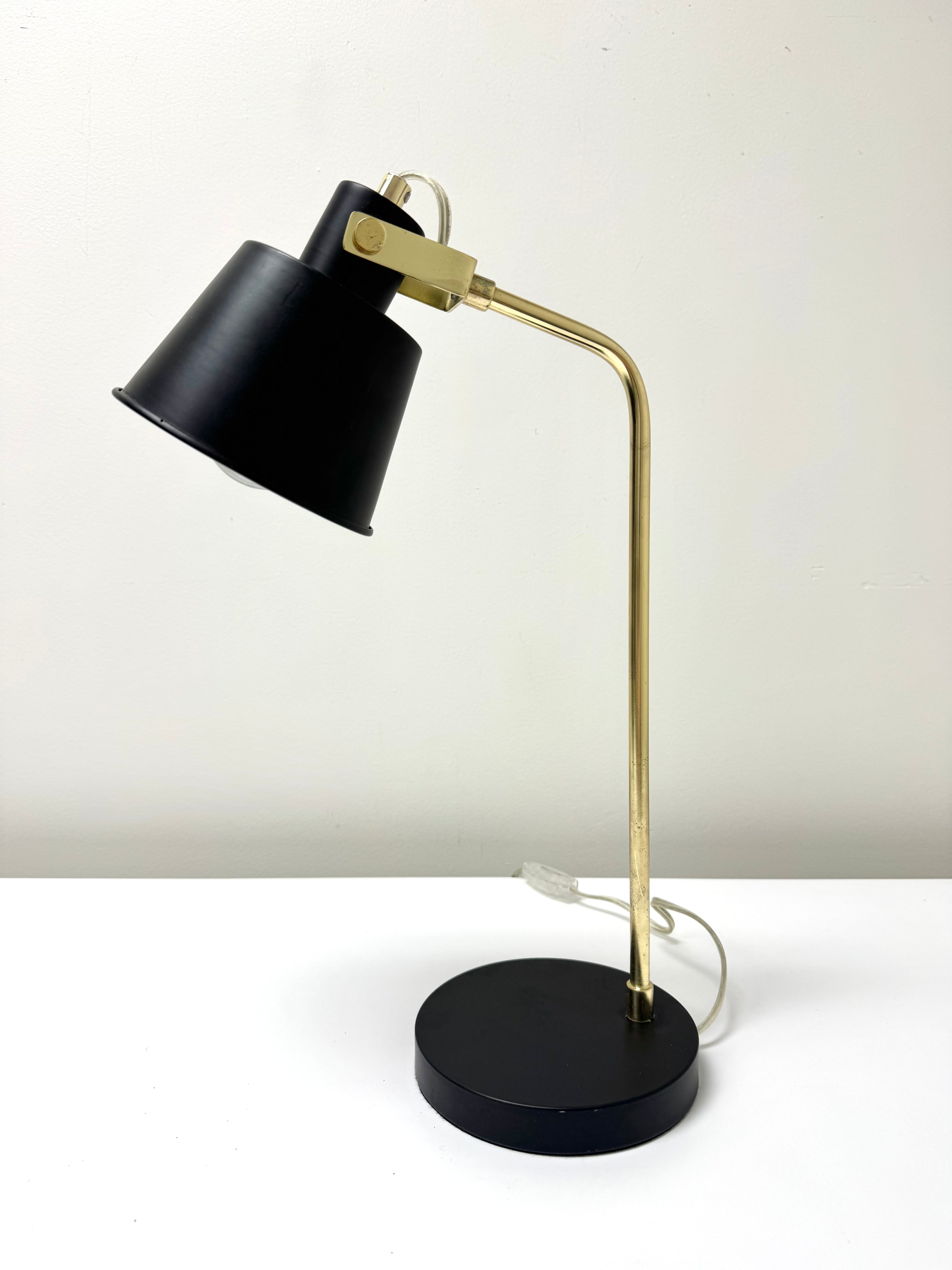 Matte Black Desk Lamp