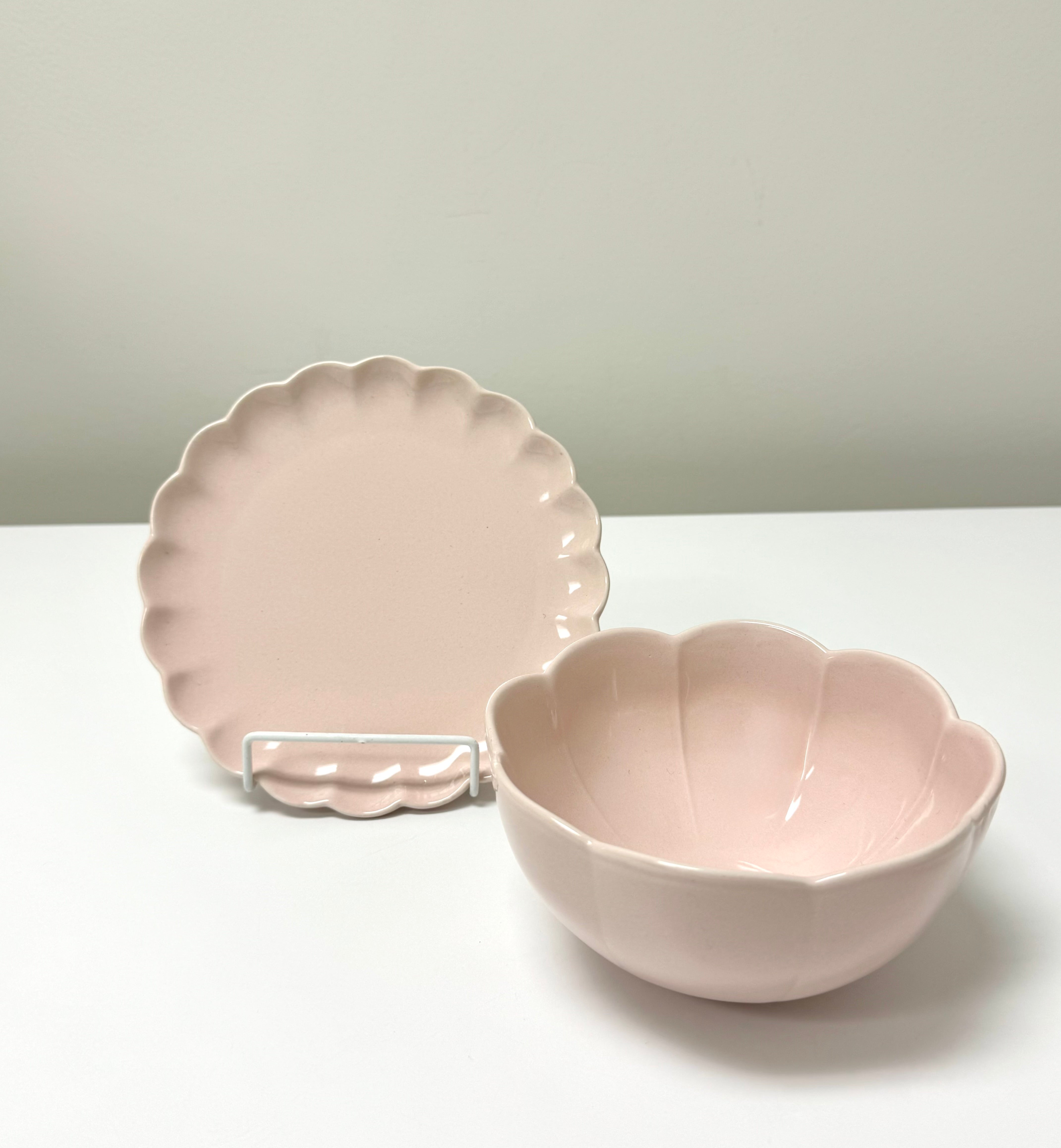 Pale Pink Petal Bowl & Plate Set