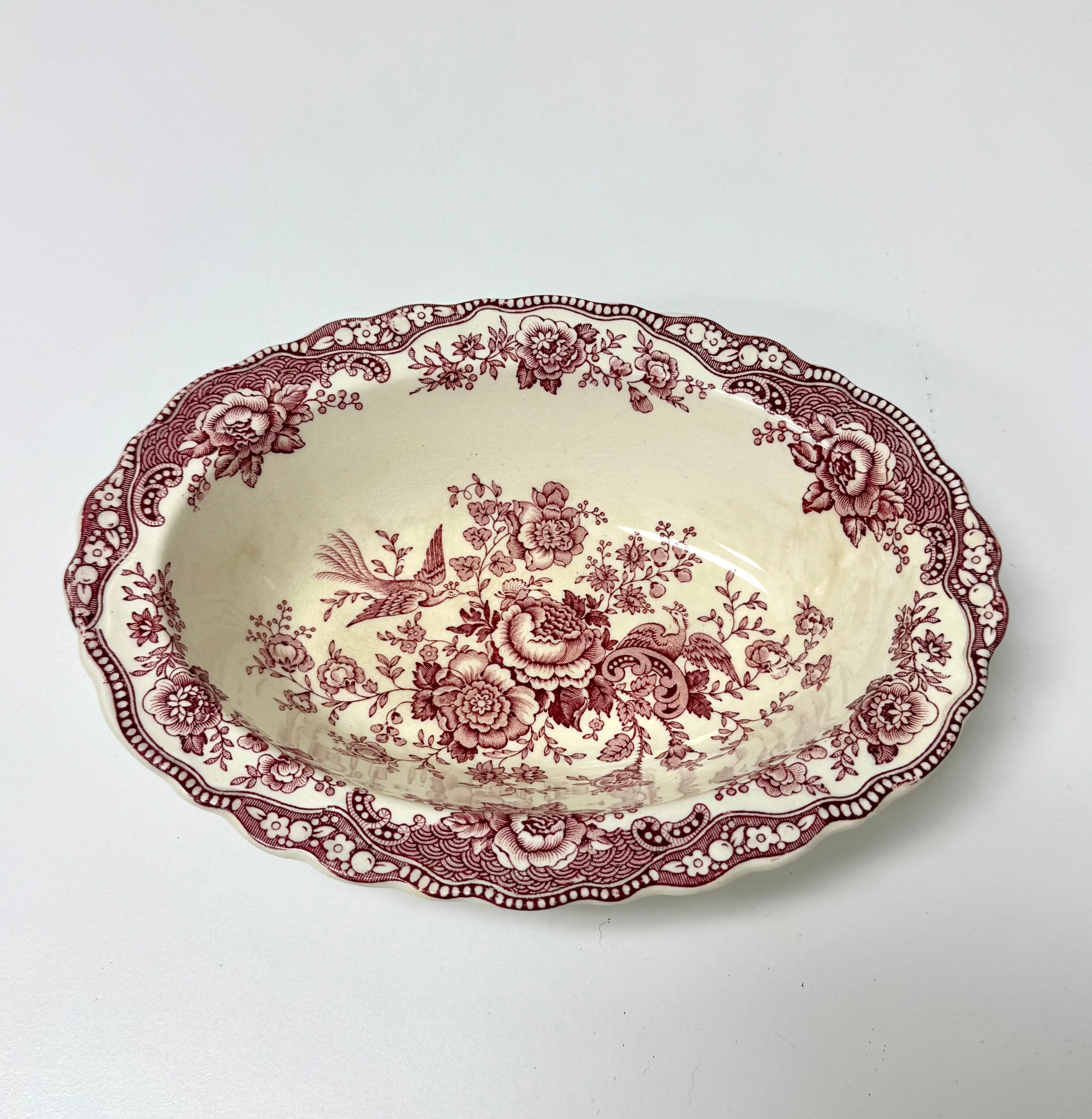 Vintage CROWN DUCAL 'Bristol' 9" Oval Bowl