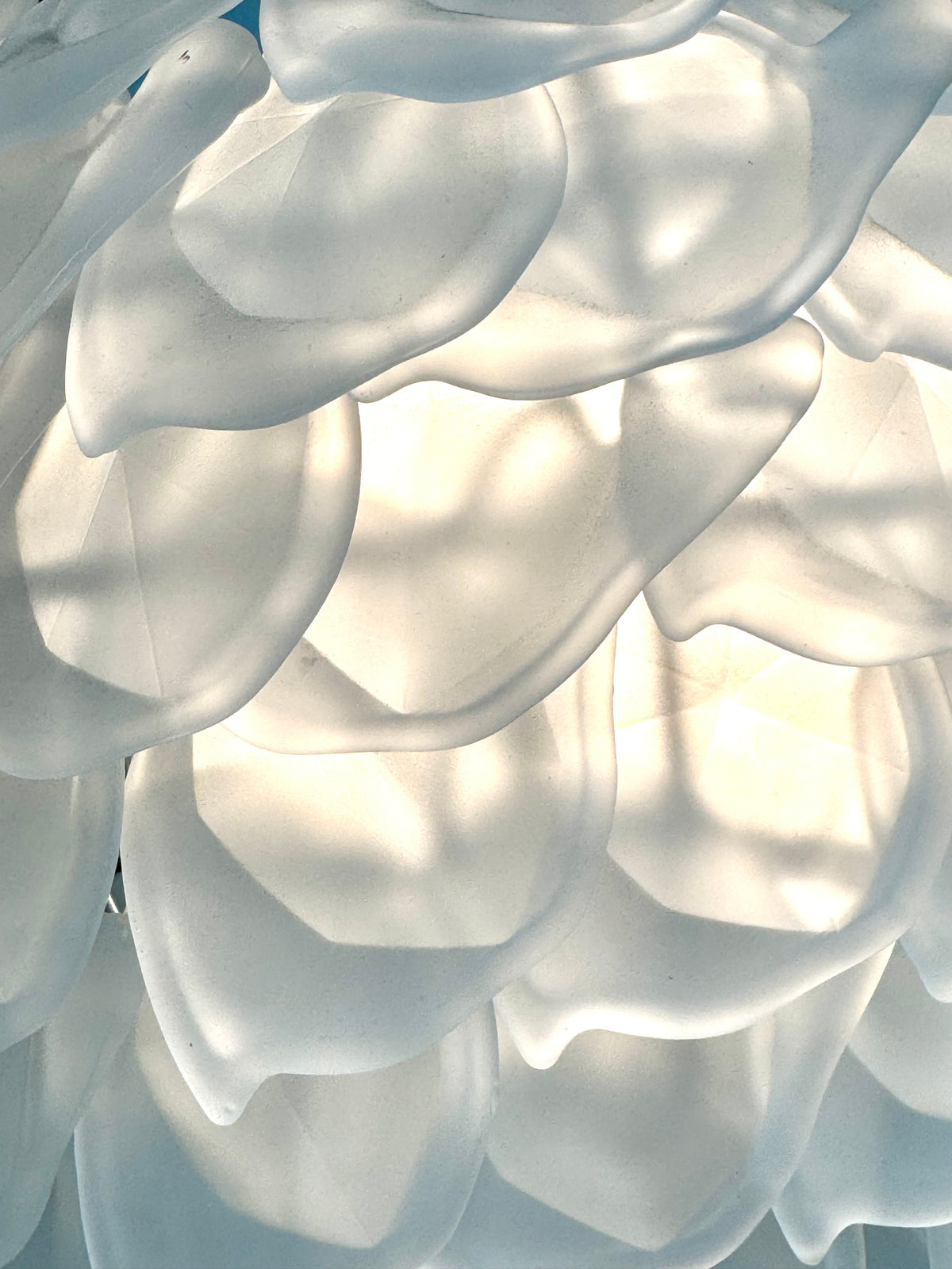 NEW HALO DESIGN 'Pharoah Petals' Floor Lamp