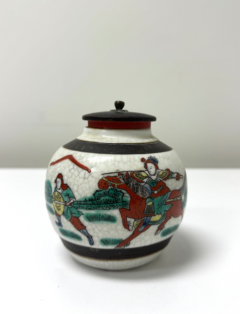 Vintage Porcelain Chinese Ginger Jar|3861