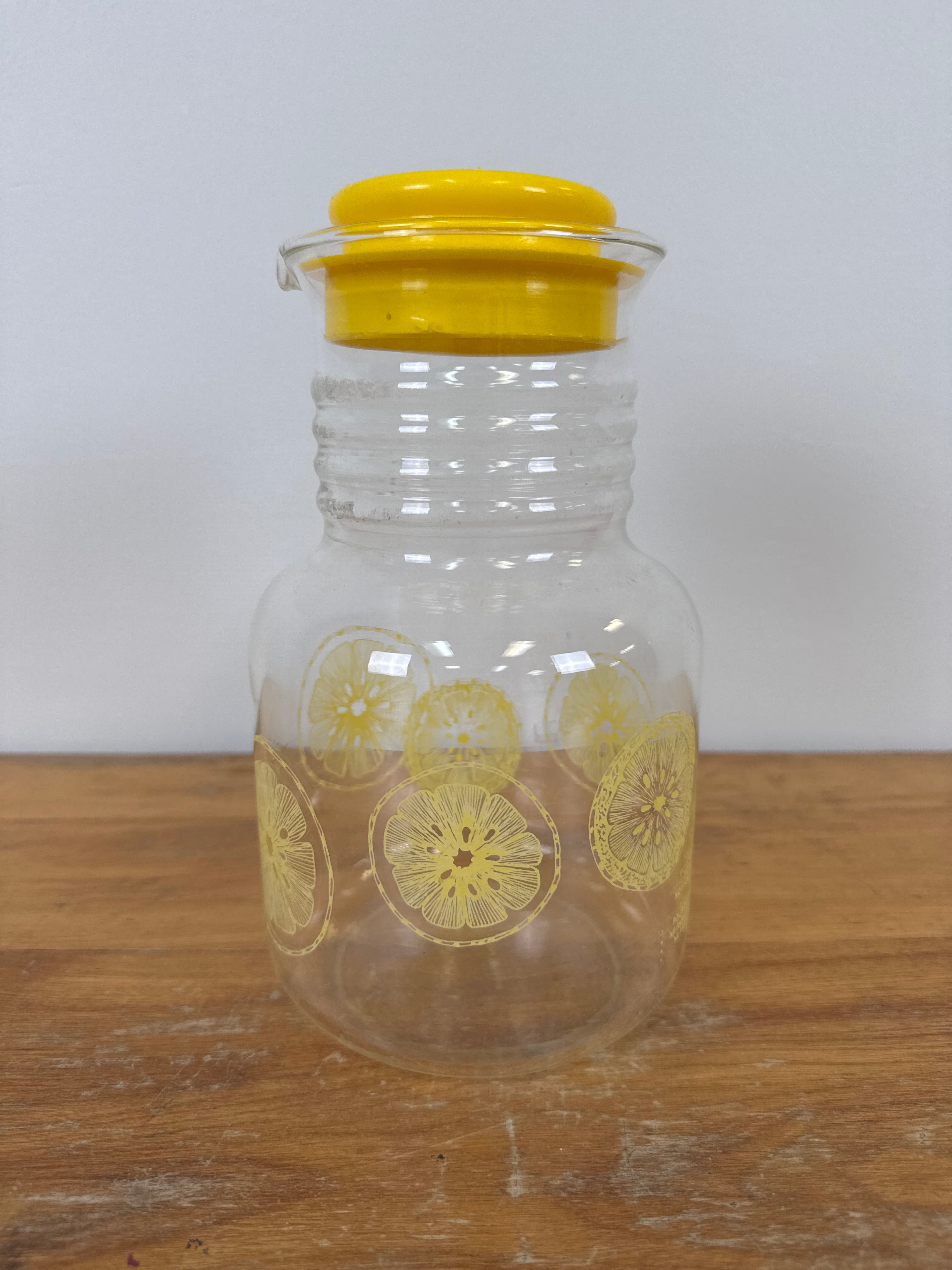 Vintage PYREX 1.5L Lemonade Pitcher