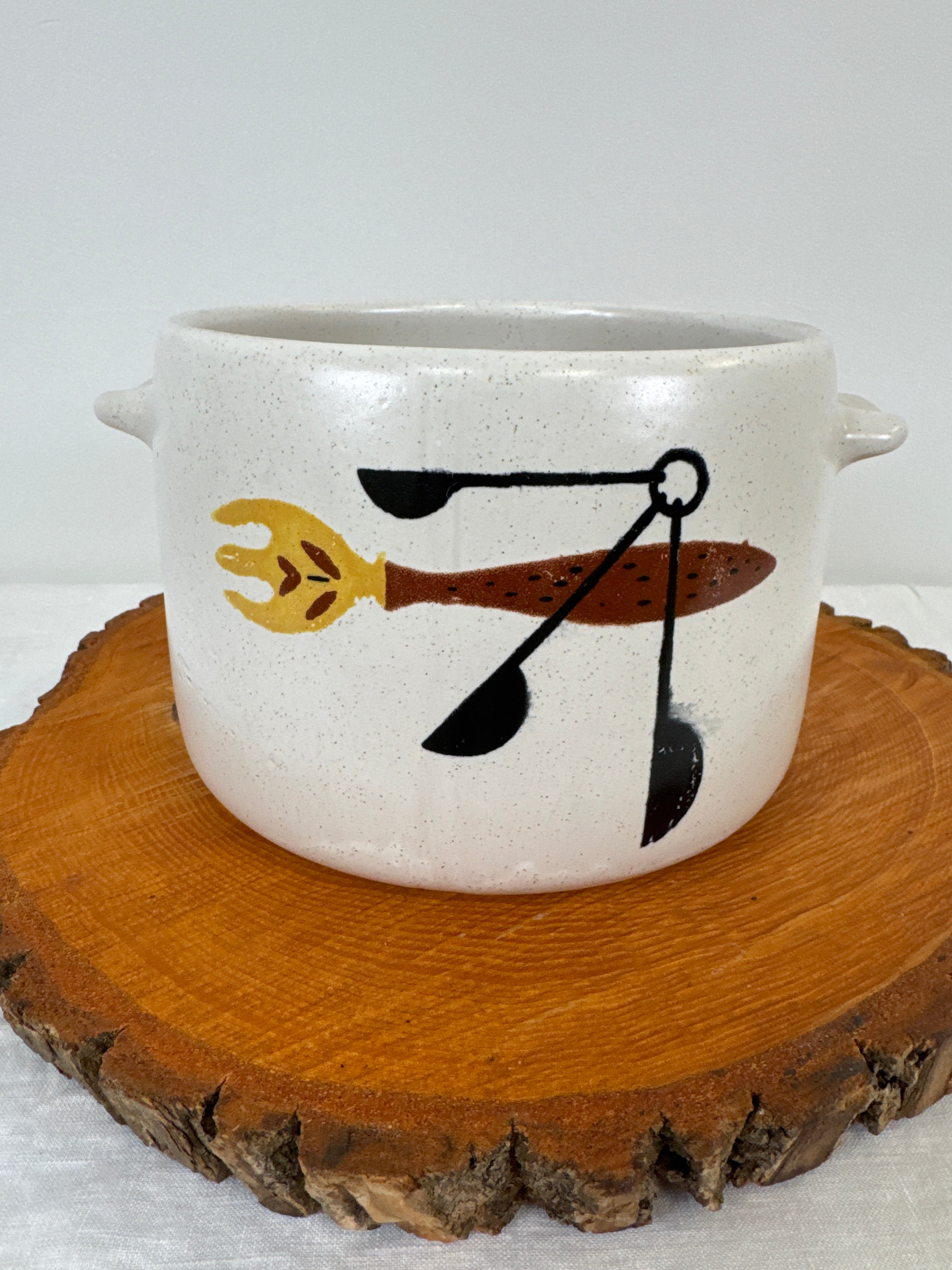 Vintage WEST BEND Bean Pot