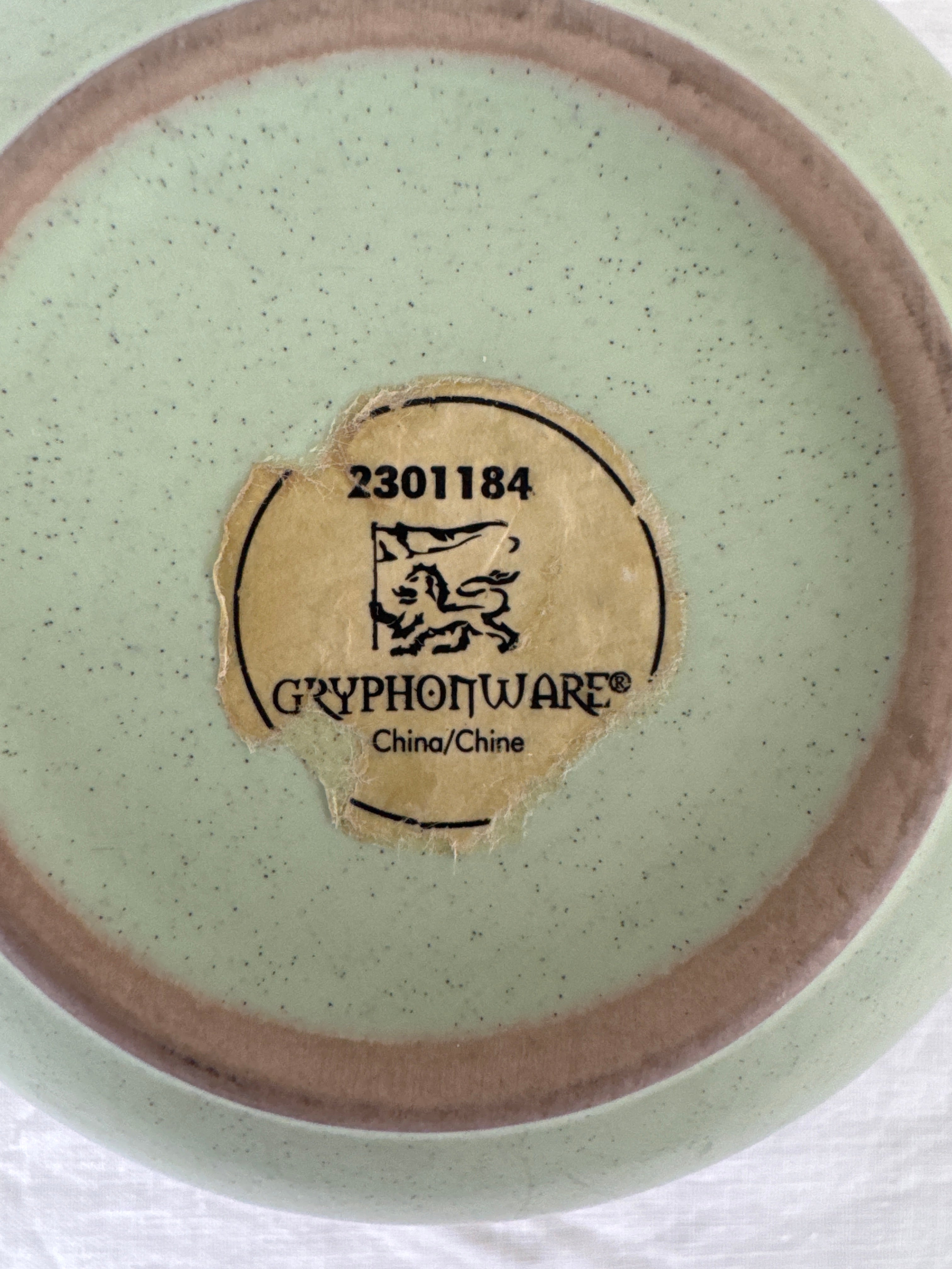 Vintage GRYPHONWARE Bowls Set of 3